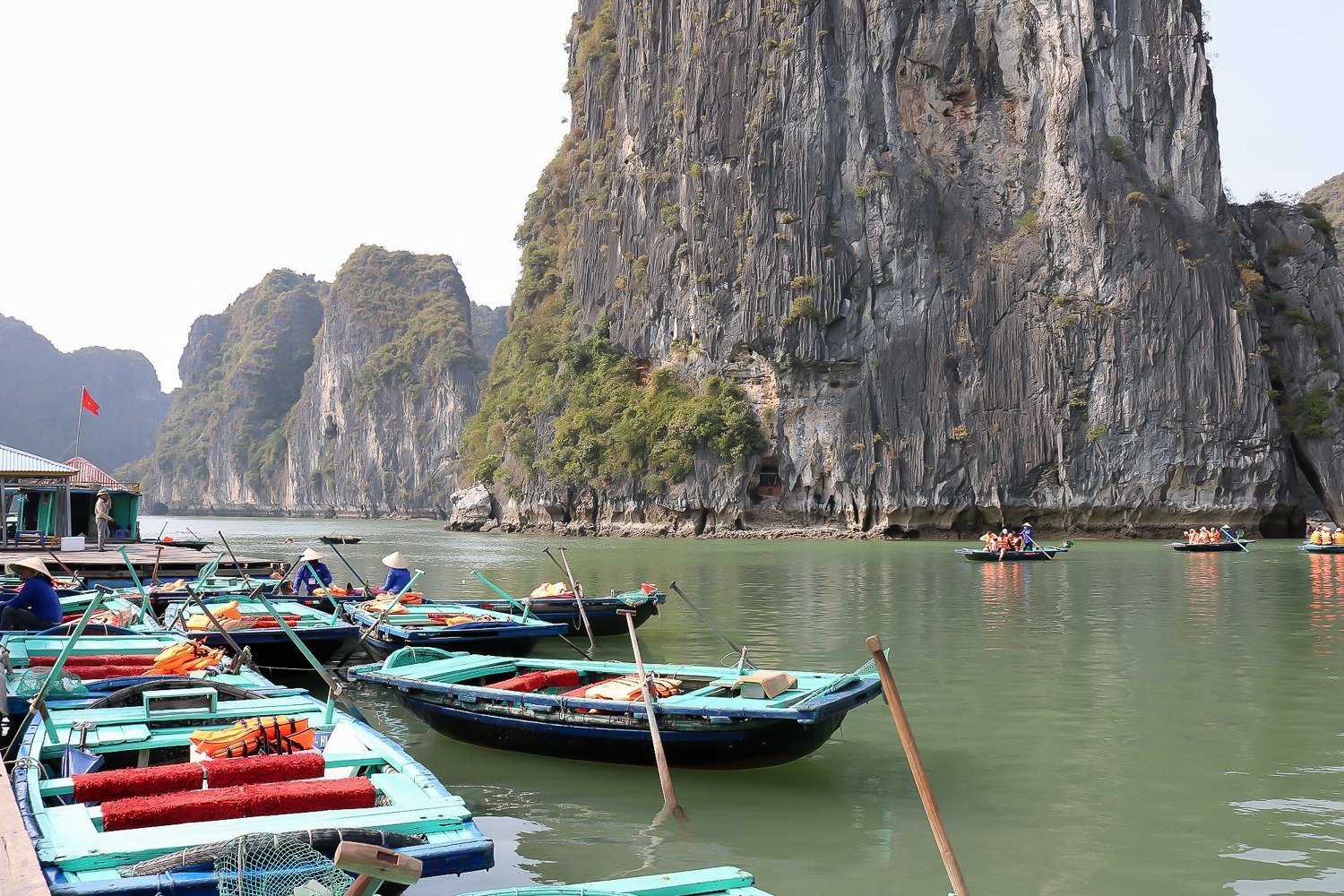 Halong Bay Day Cruise: Caves, Kayaking & Seafood Lunch