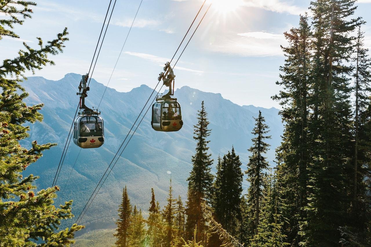 Banff Morning Highlights & Gondola Experience