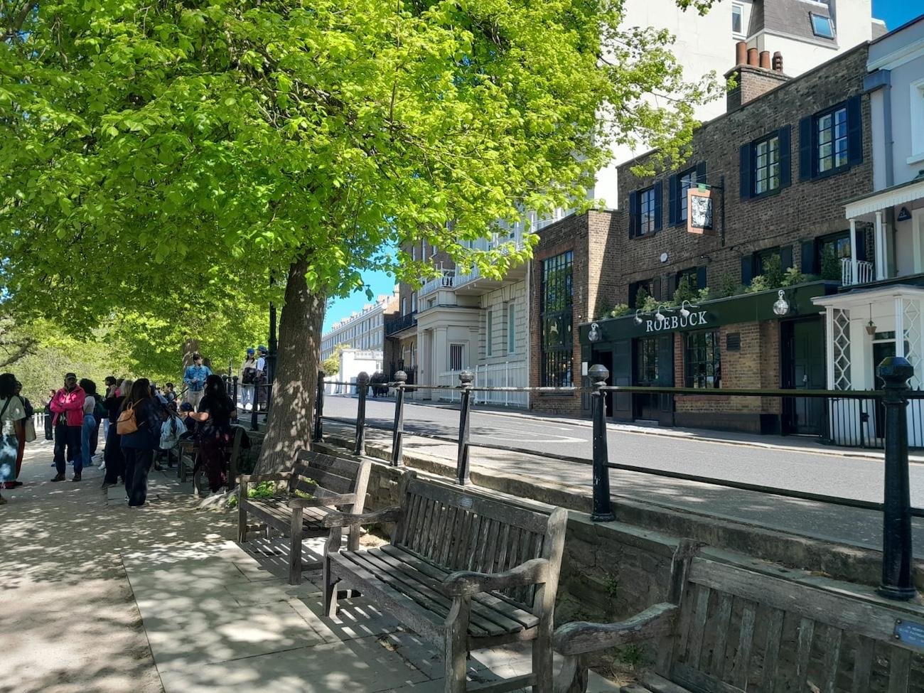 Private London: Kew Gardens, Richmond & Ted Lasso Tour