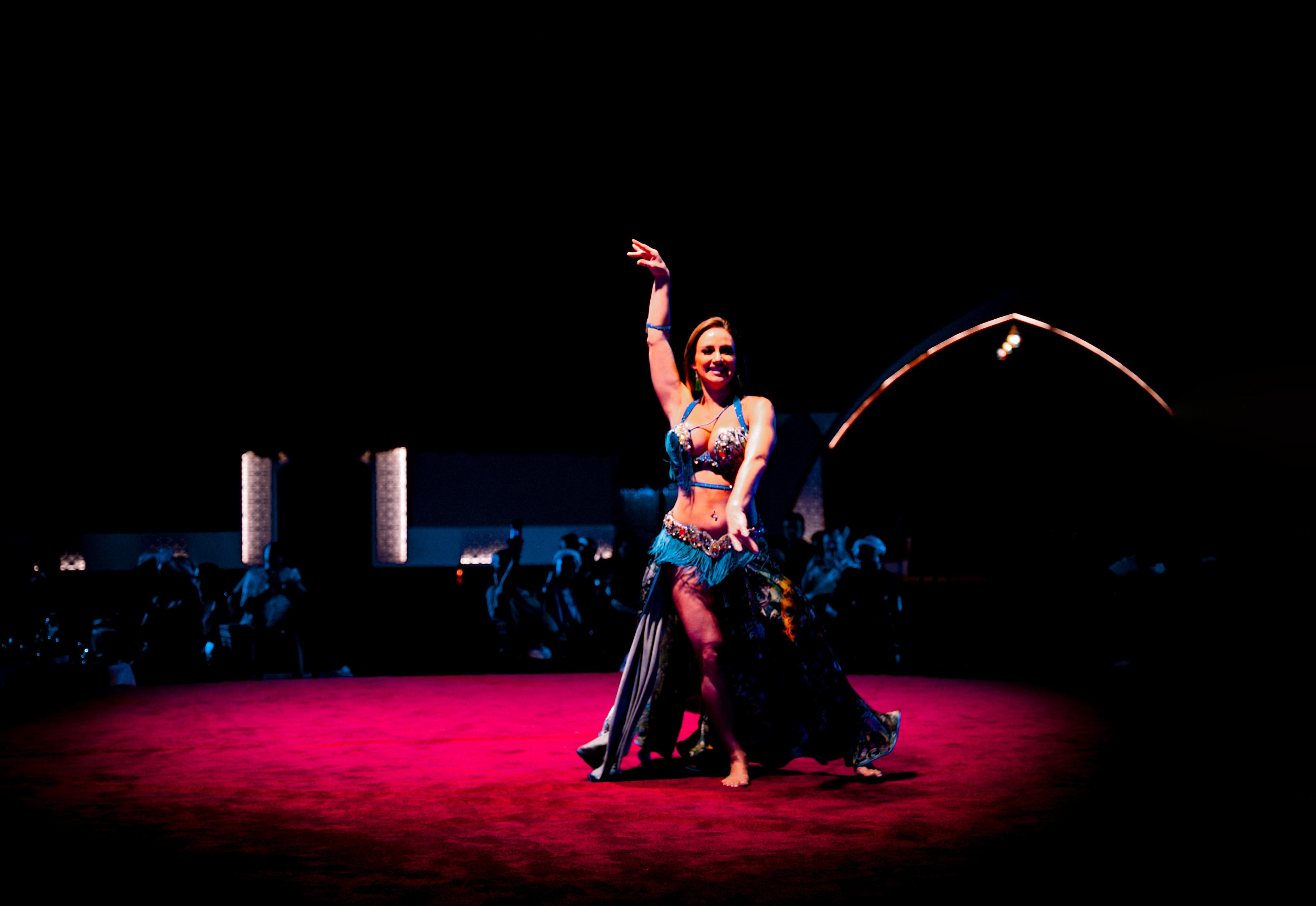Abu Dhabi Desert Safari with BBQ Dinner & Live Entertainment