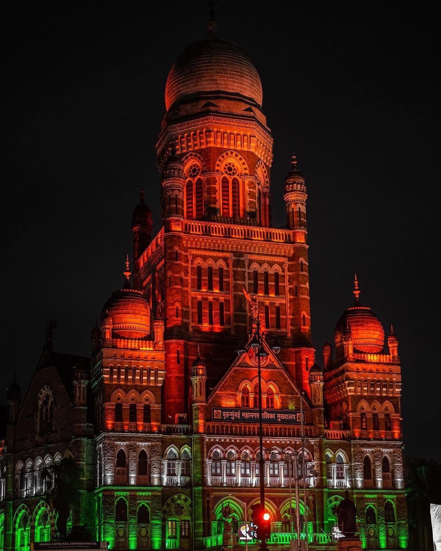 Customizable Mumbai City Explorer: Day & Night Private Tours
