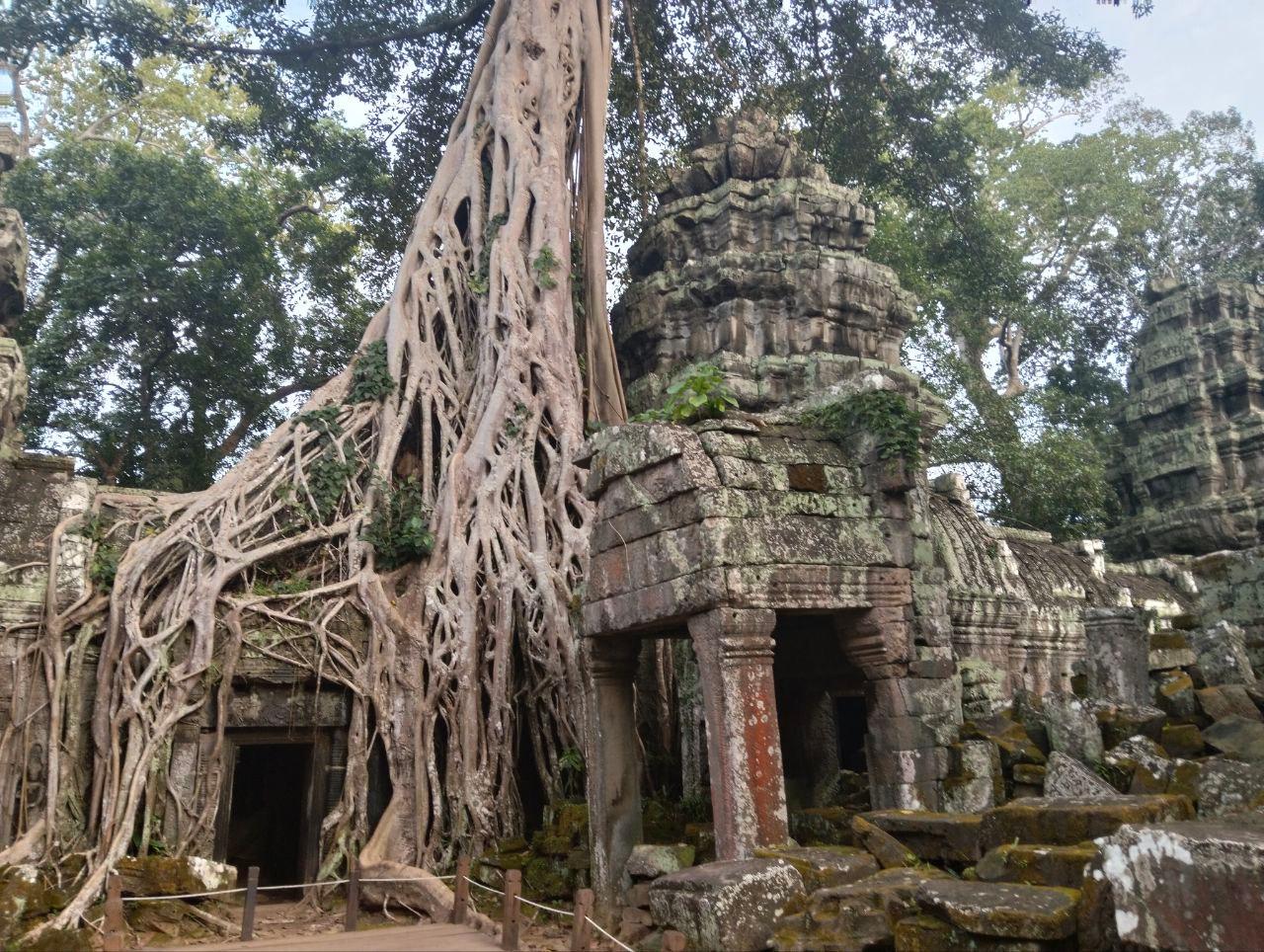 Siem Reap: 3-Day Private Temples & Floating Village Adventure