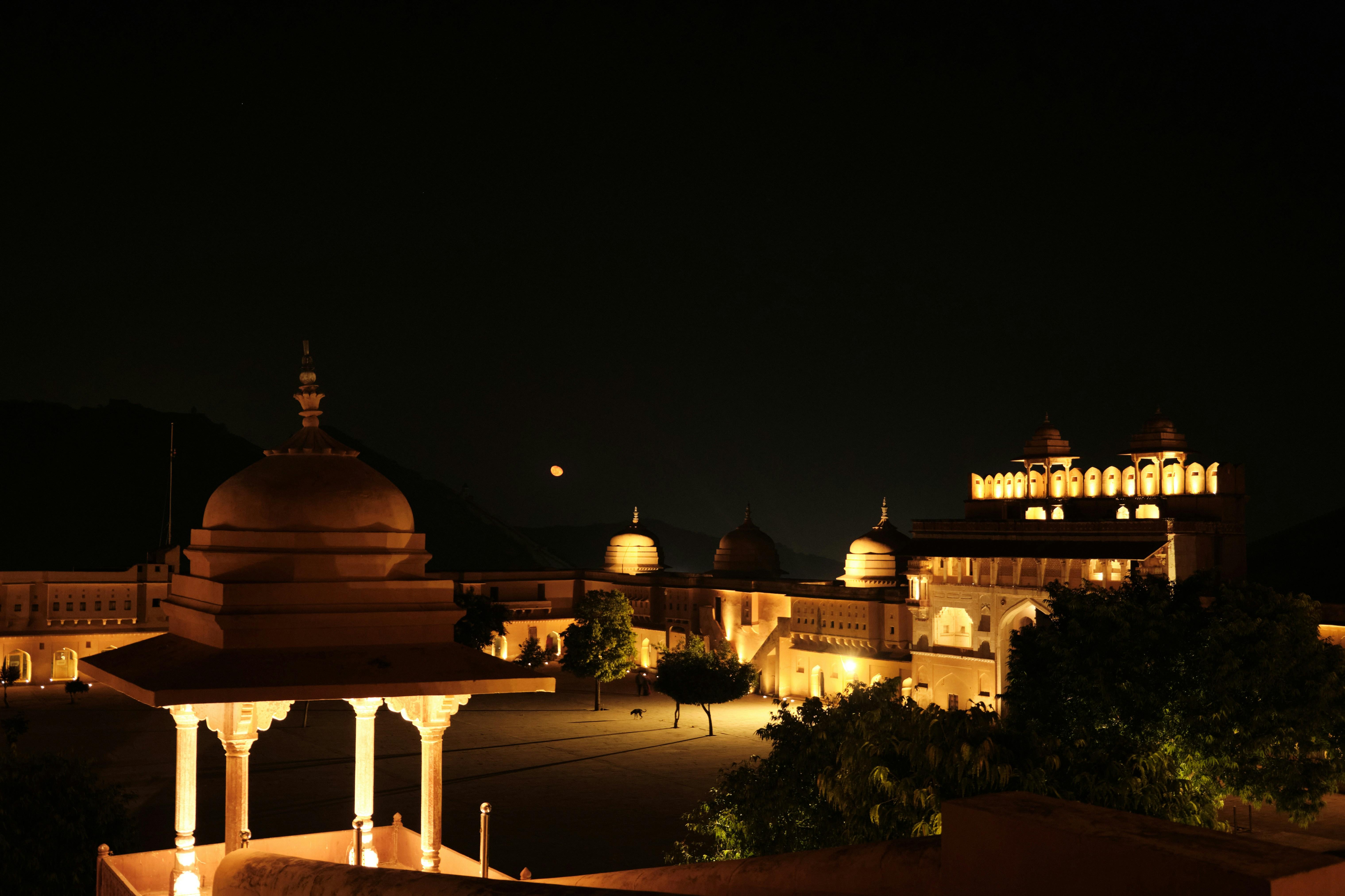 Jaipur Private Evening Tour: Sunset at Monkey Temple & Pink City by Night
