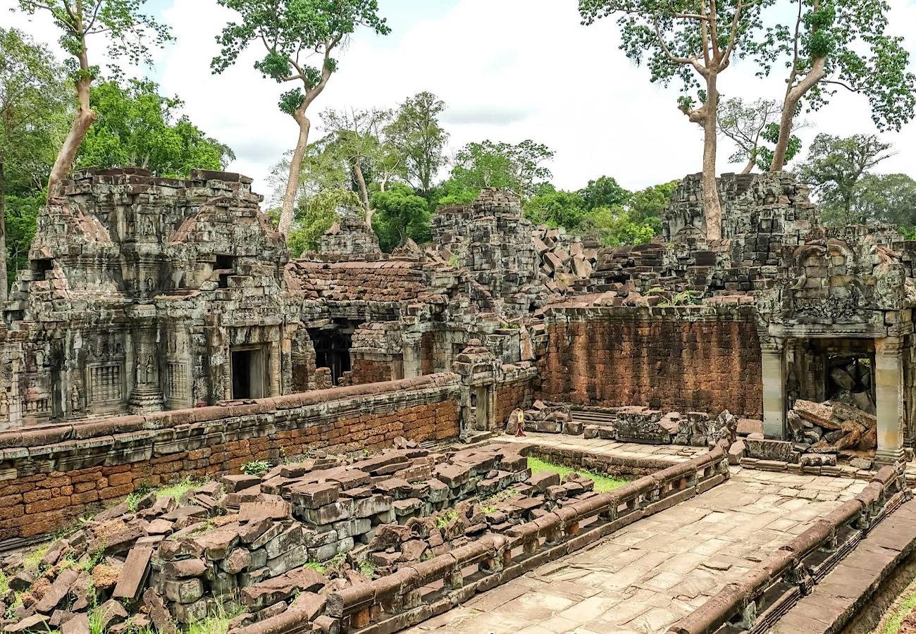Siem Reap: Grand Circuit Temples & Sunset by Private Tuk-Tuk