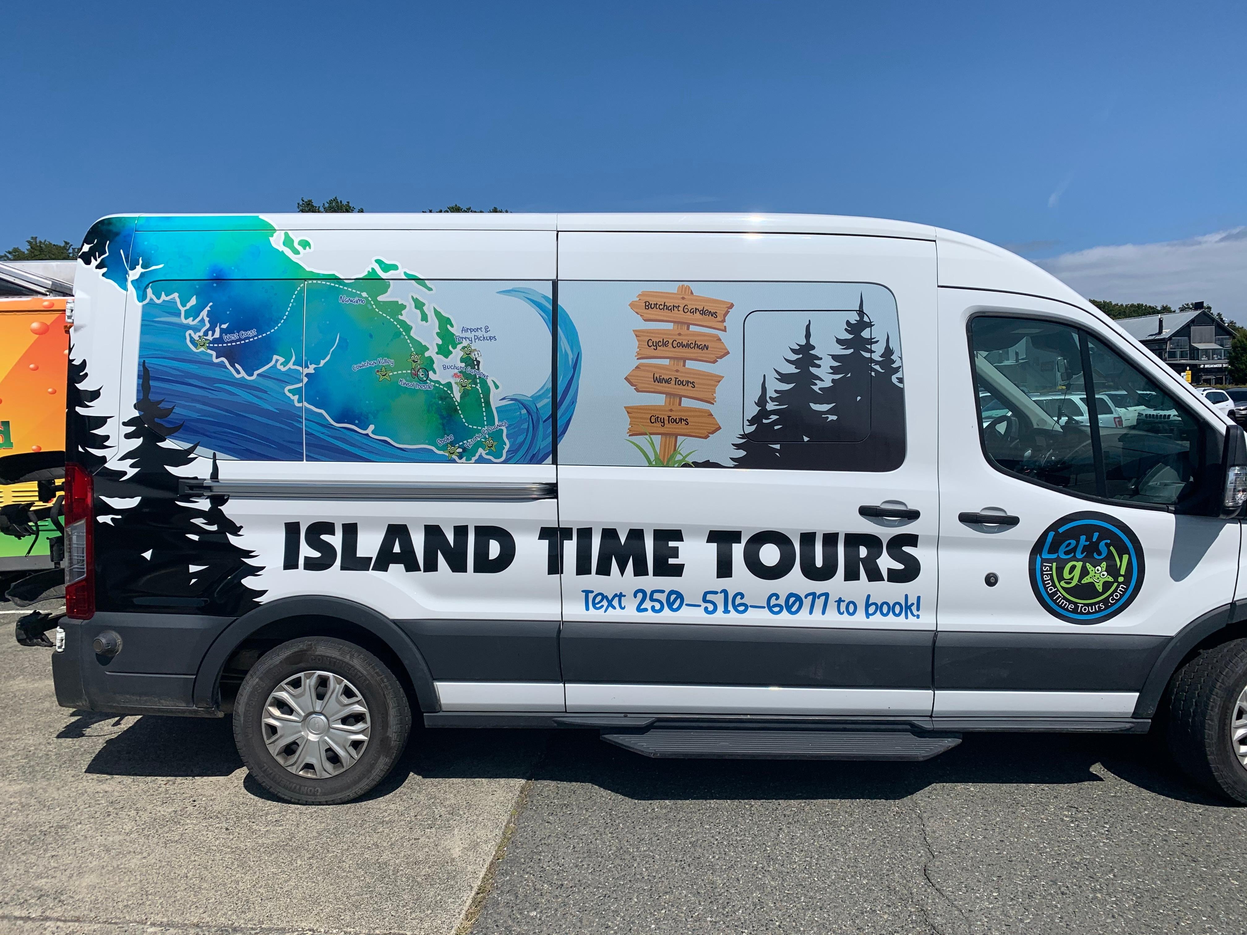 Victoria City Highlights & Butchart Gardens Guided Combo
