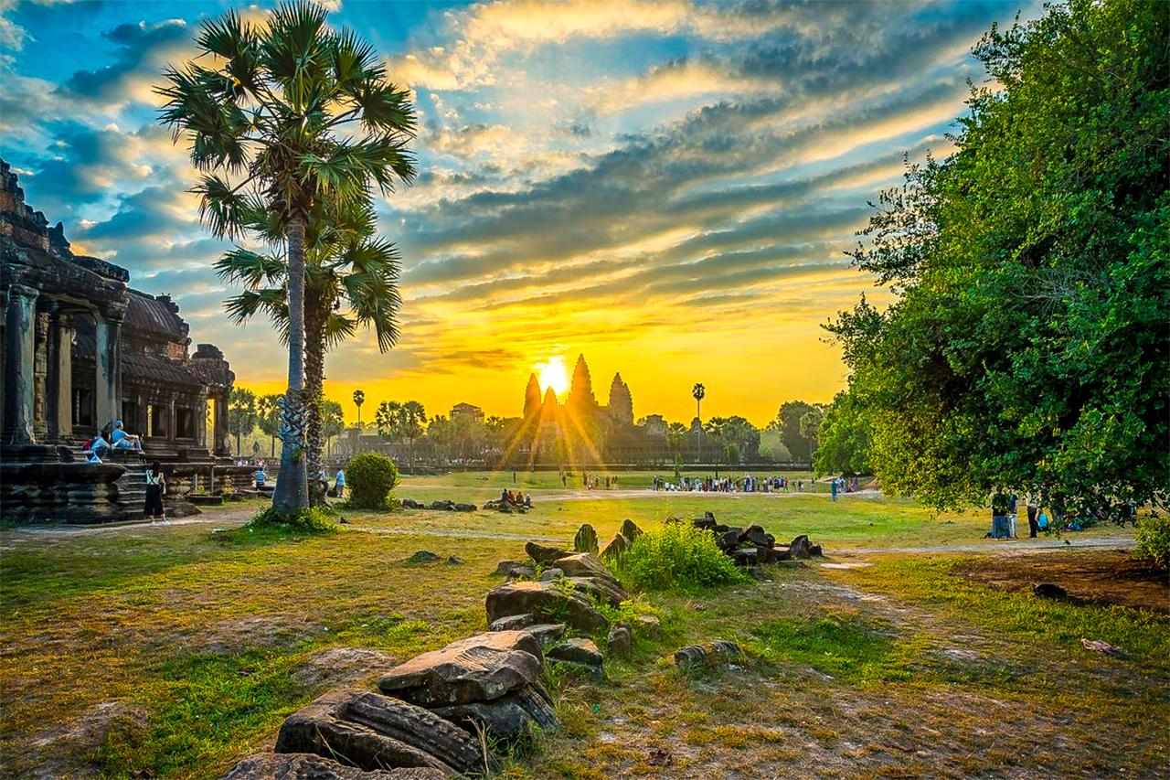 Tour por Angkor Wat con amanecer y templos para grupos pequeños desde Siem Reap