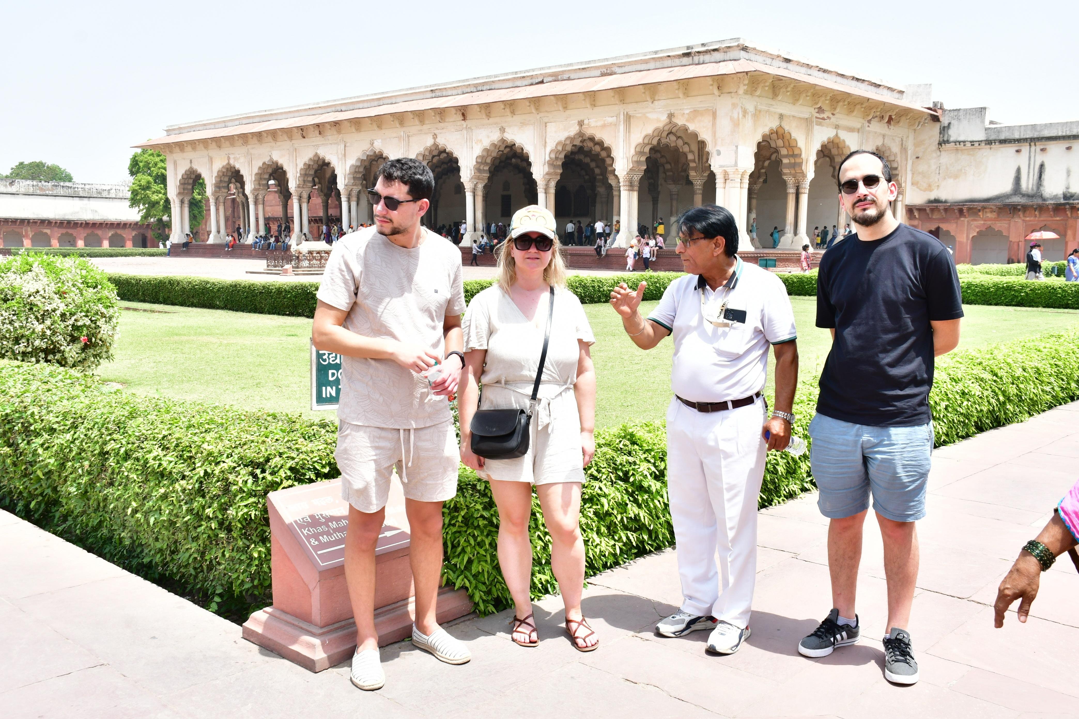 Delhi to Taj Mahal & Agra Private Day Tour with Marriott Lunch
