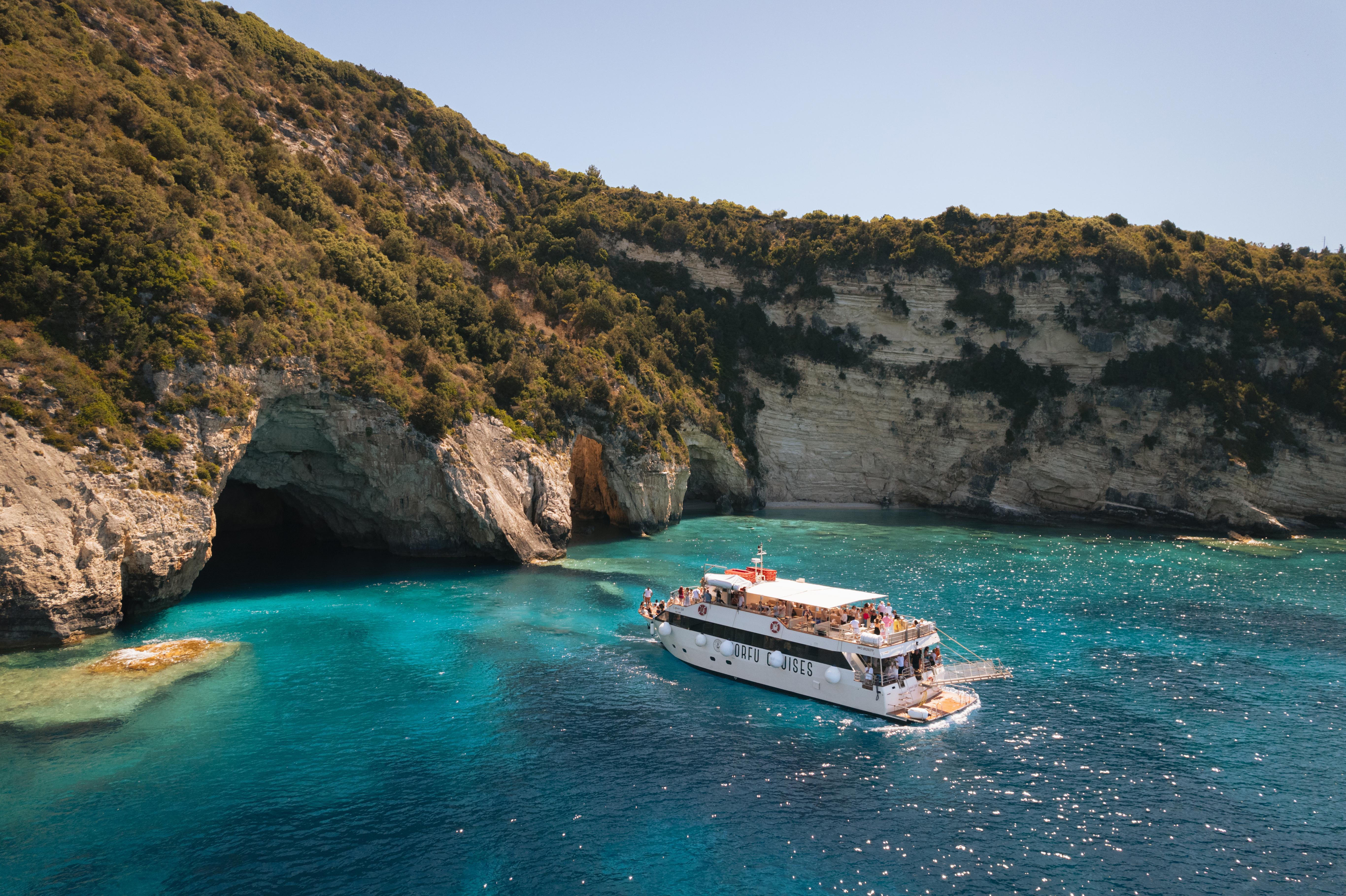 Corfu to Paxos & Antipaxos Full-Day Boat Cruise