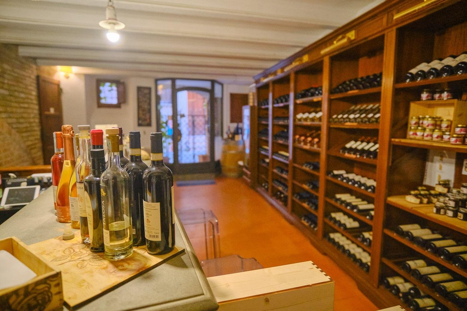 wine tour in Montalcino — photo 15