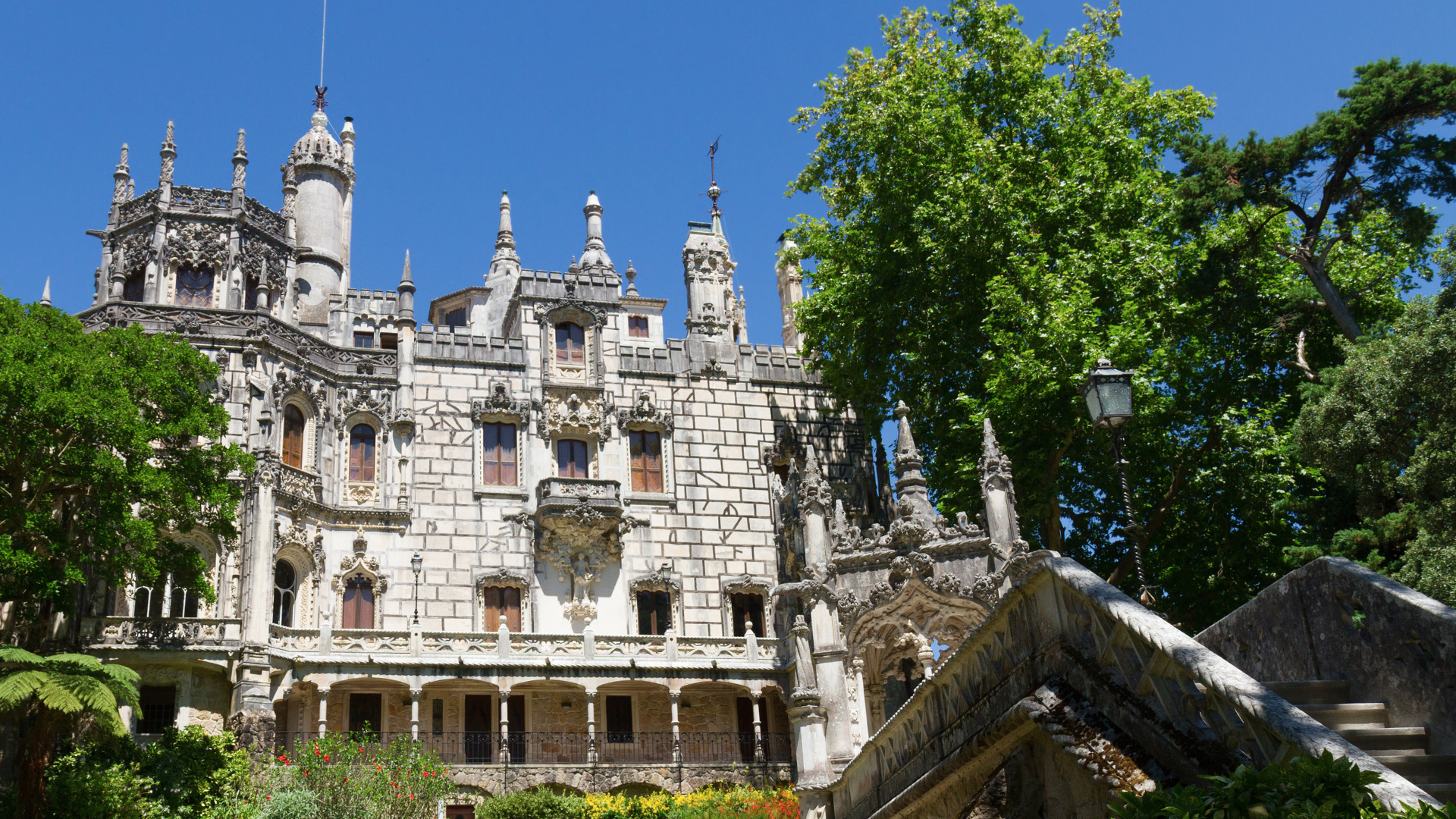 Sintra & Quinta da Regaleira Private Walking Tour