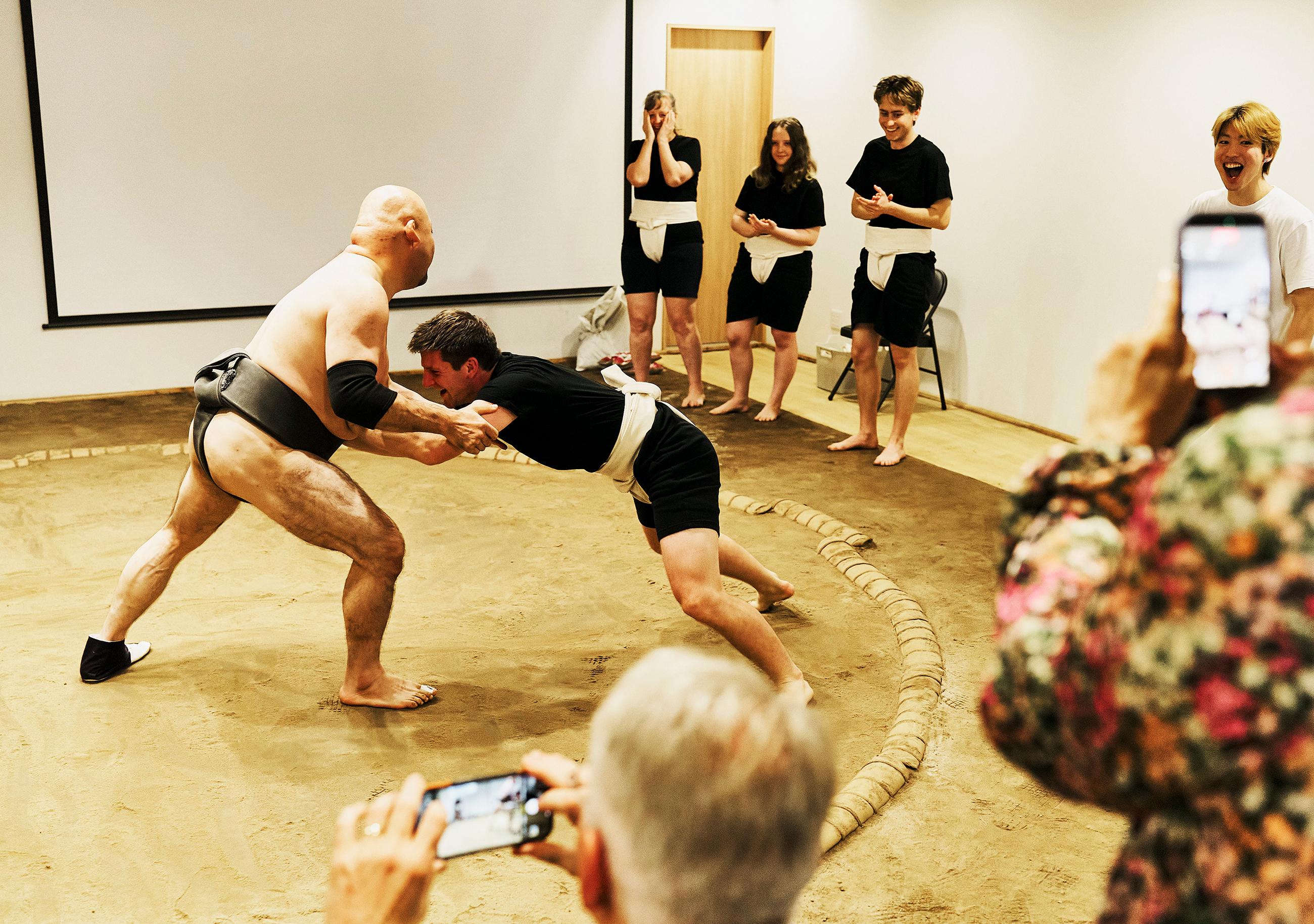 Osaka Sumo Show: Live Match, Rituals & Audience Challenge
