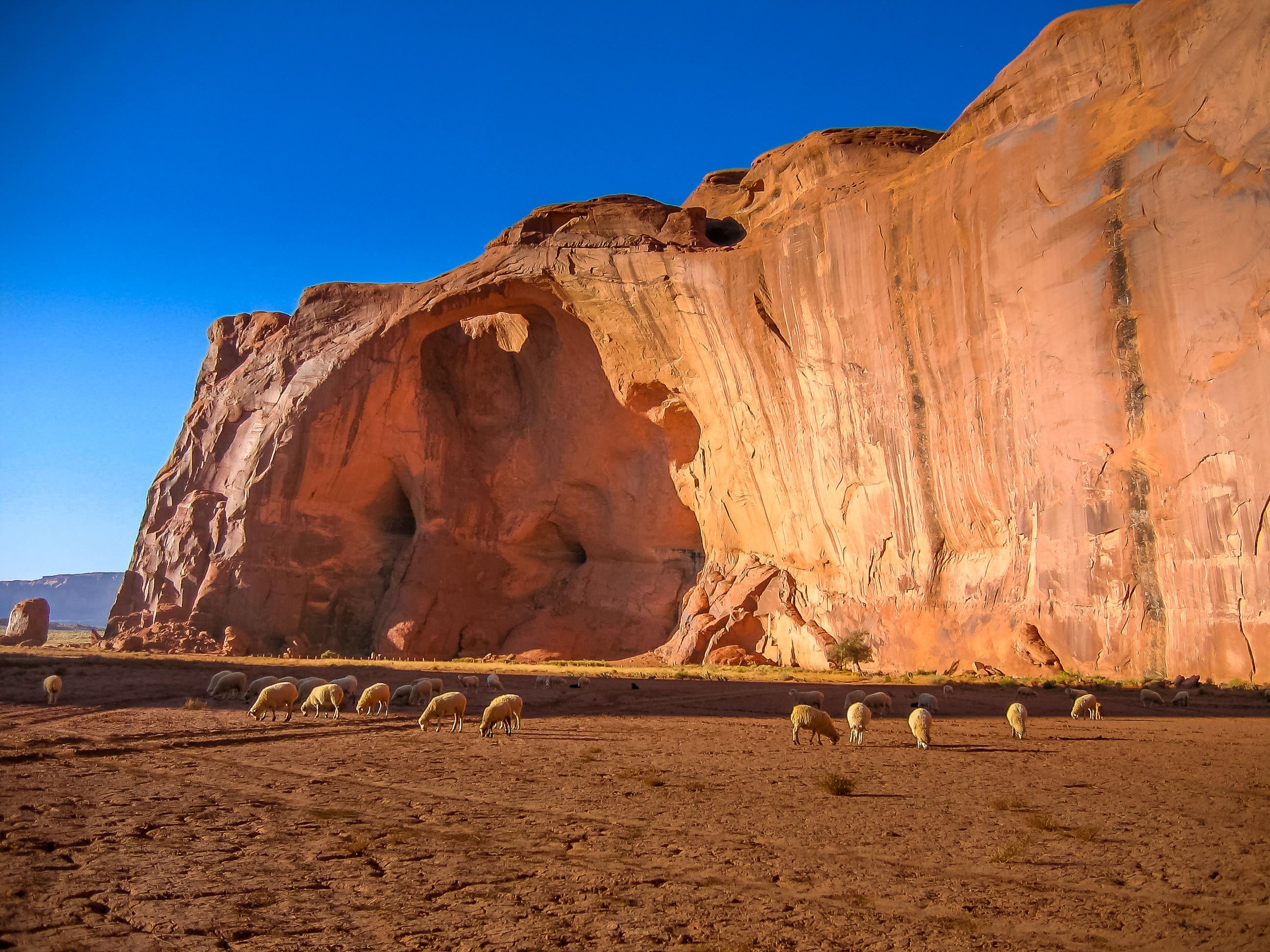 Navajo-Led Monument Valley 4x4 Off-Road Adventure