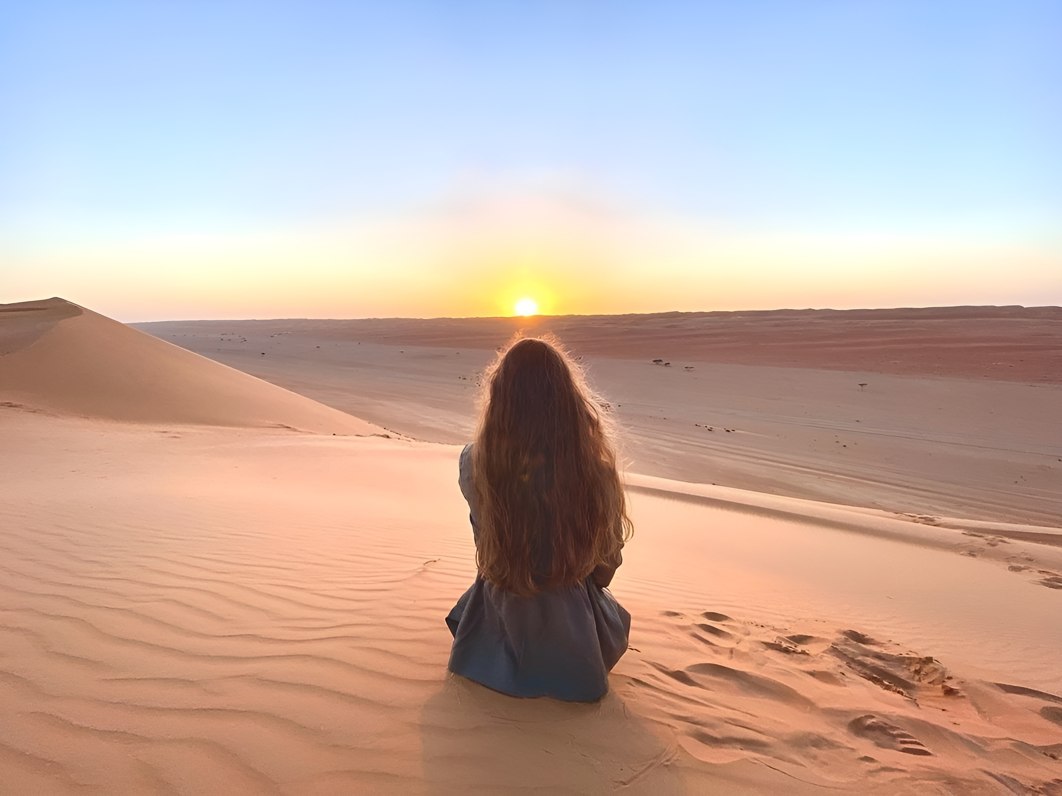 Wahiba Sands Desert and Wadi Bani Khalid Day Trip