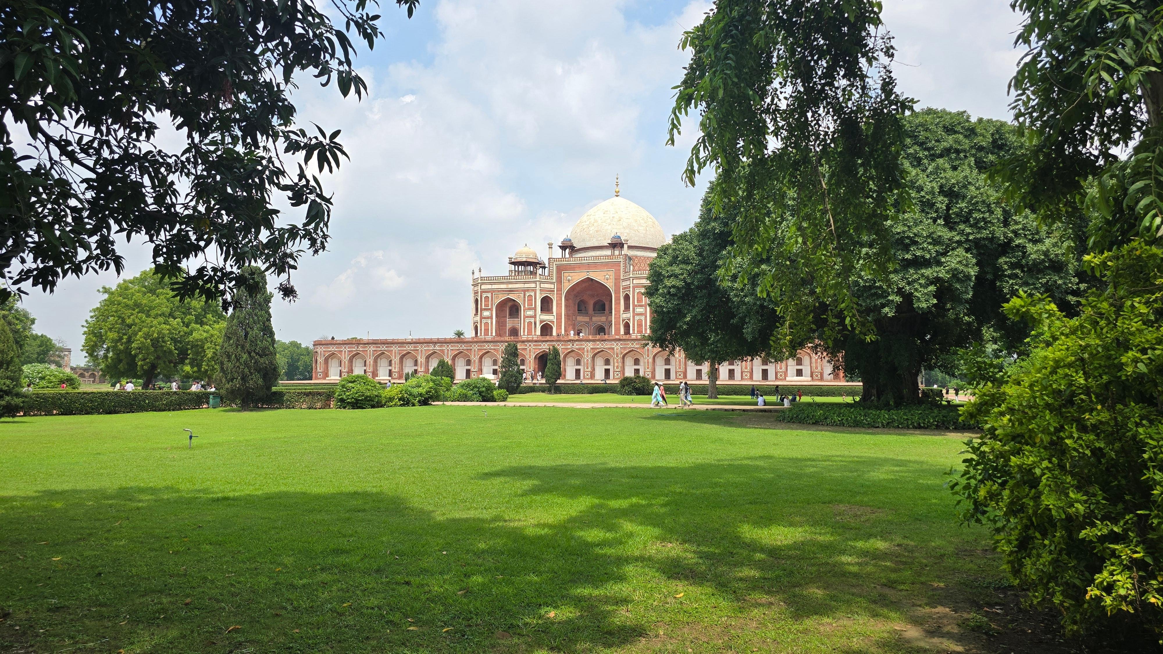 Customizable Delhi Airport Layover Private Tour