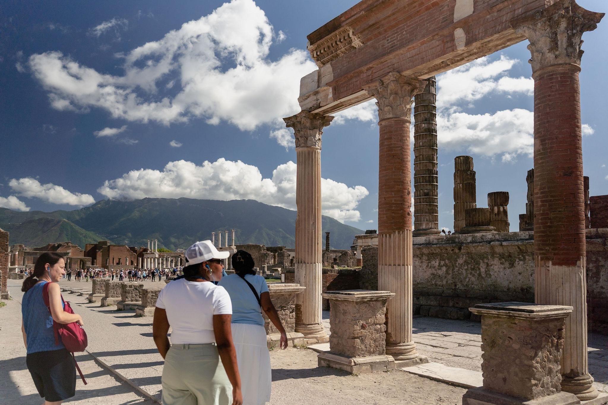 Pompeii & Sorrento Day Trip from Rome