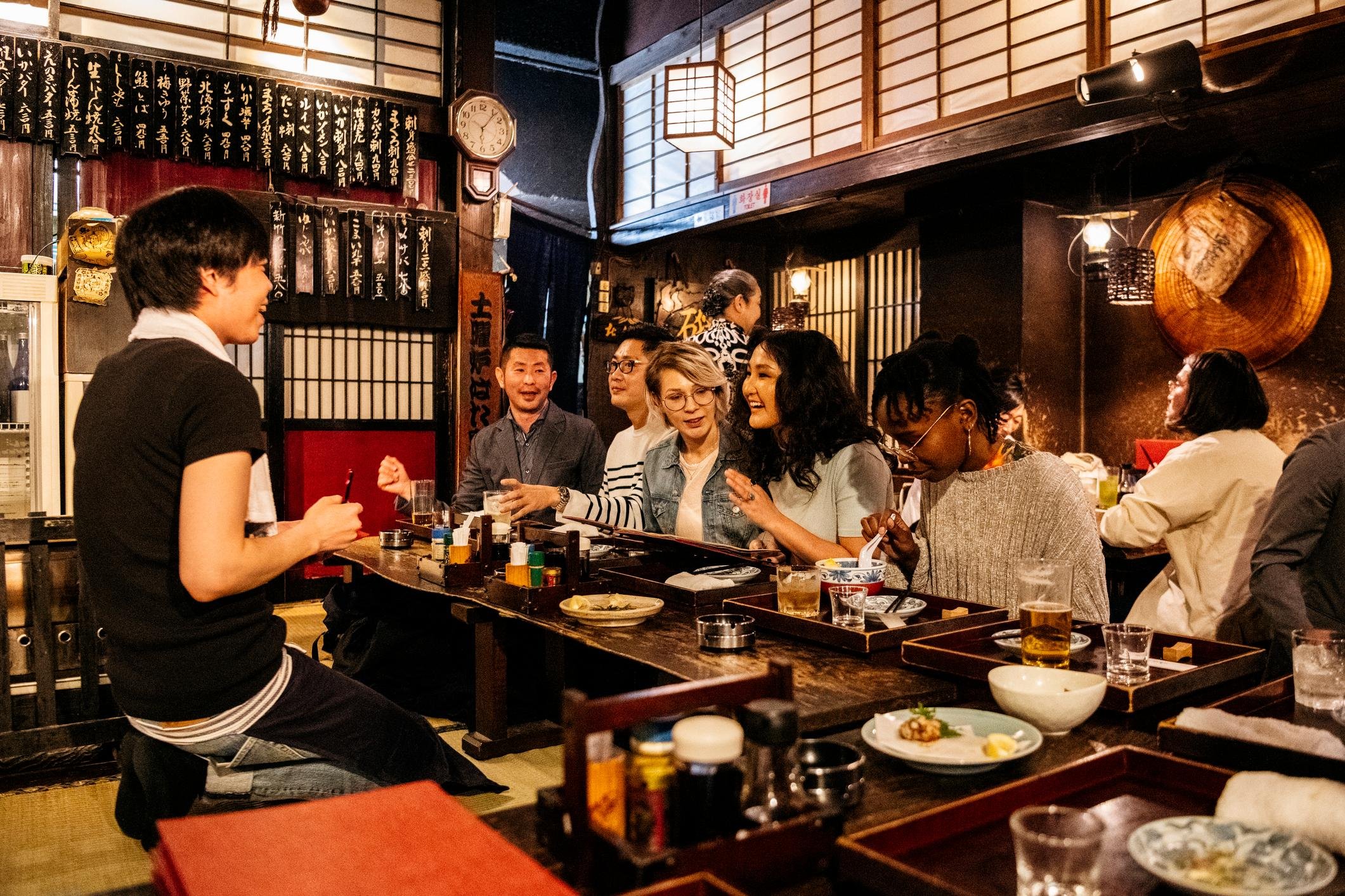 Osaka Guided Culinary Adventure: 12 Dishes & Local Sake Bars