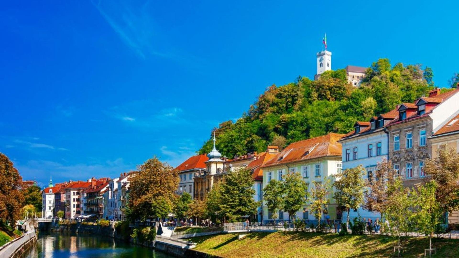 Private Zagreb to Ljubljana Transfer with Optional Sightseeing