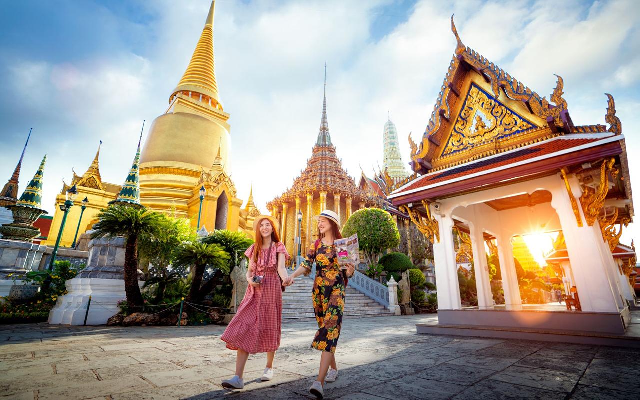 Bangkok Shore Excursion: Grand Palace, Wat Pho & Canal Cruise from Laem Chabang