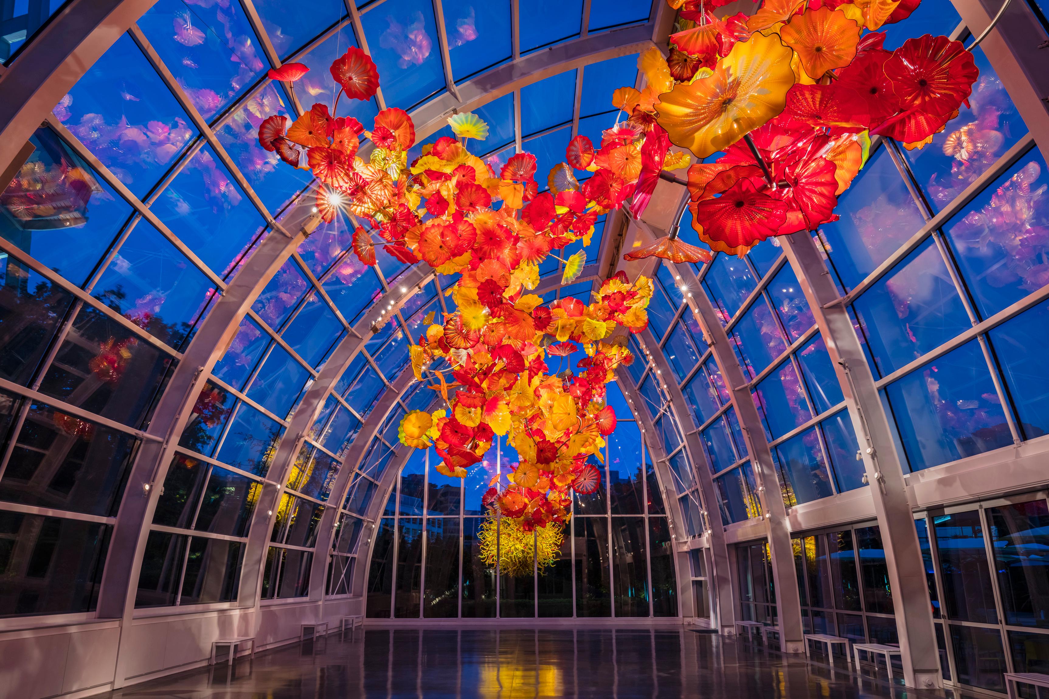Space Needle Seattle — observation deck, glass floor, and Chihuly Garden and Glass — image 3