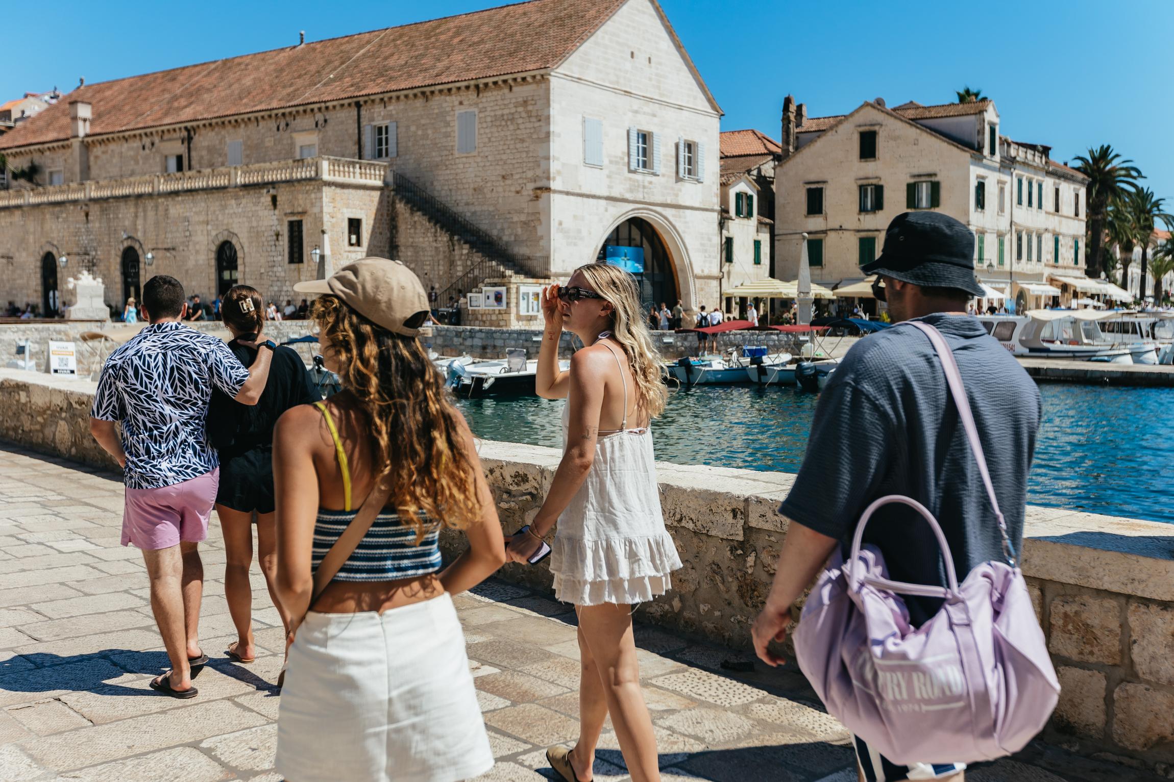 5-Island Speedboat Adventure: Blue Cave & Hvar from Split/Trogir