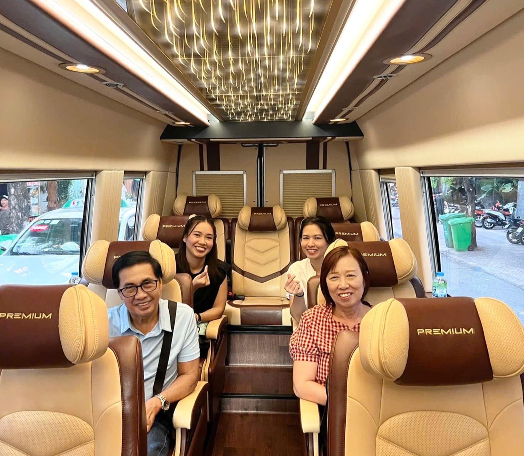 Mekong Delta VIP Limousine Small-Group Tour