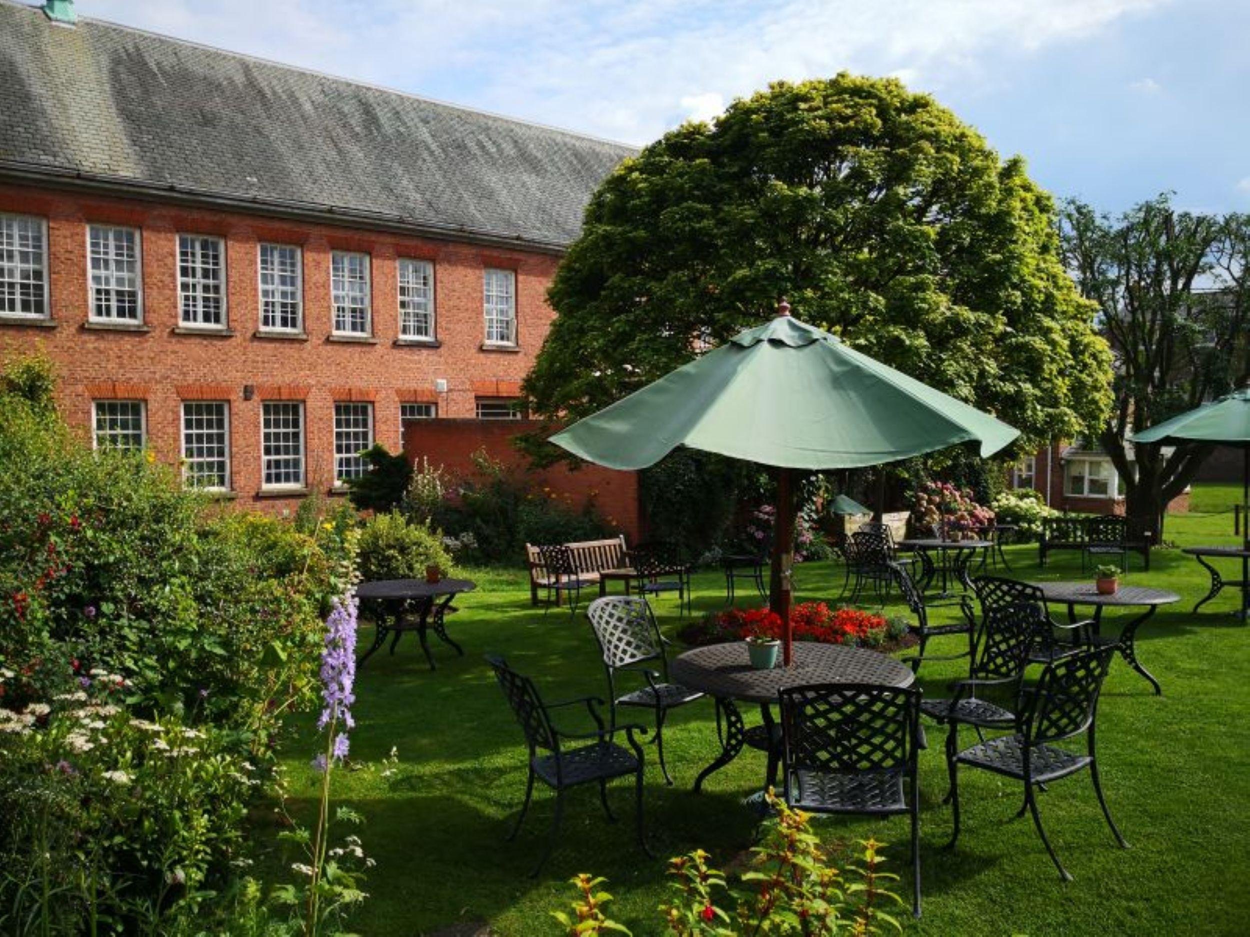 York: Visit York Pass with 30+ Attractions & Hop On Hop off - 2026 (Verified Reviews)