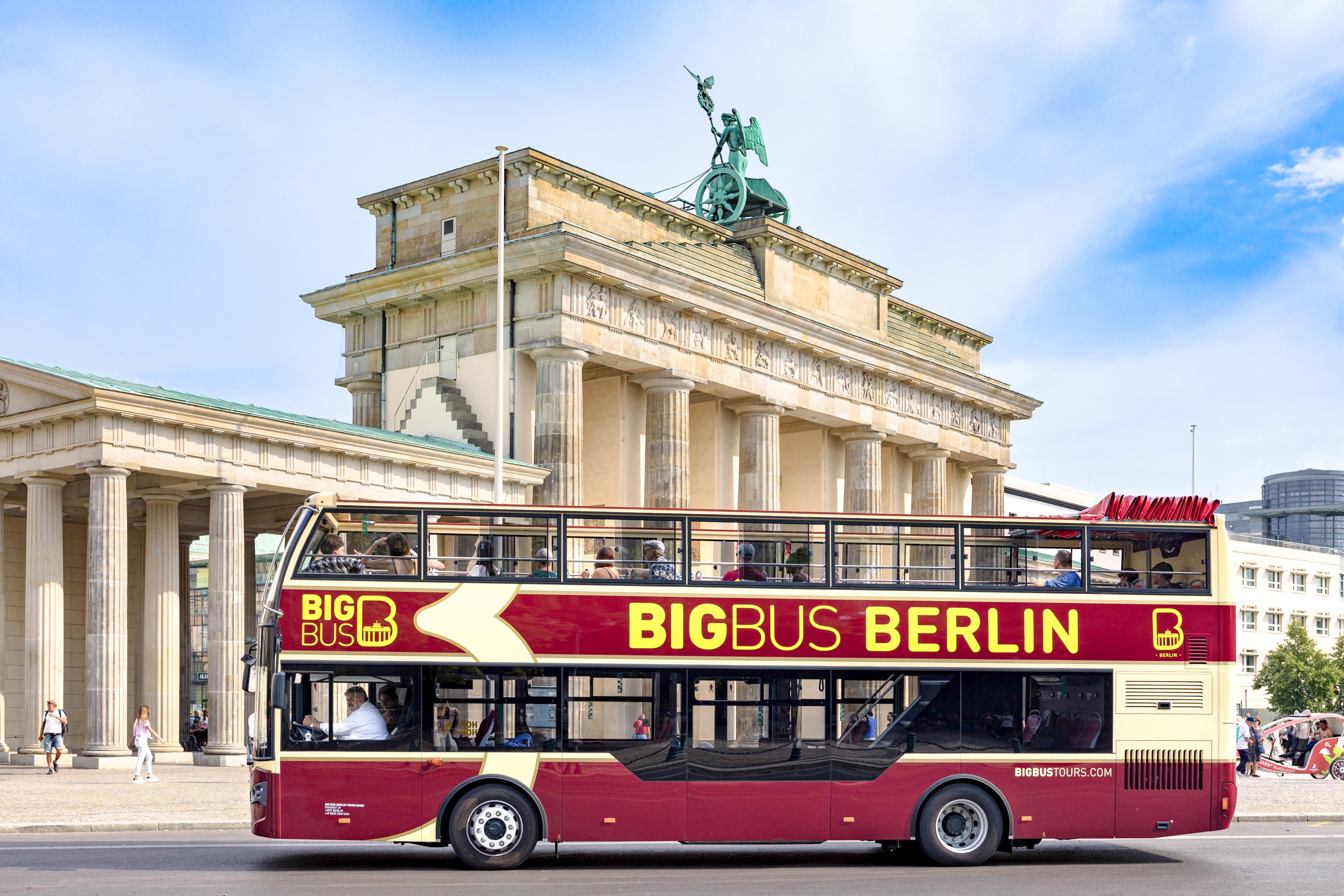 Berlin Hop-On Hop-Off Bus Tour with Optional Spree Cruise