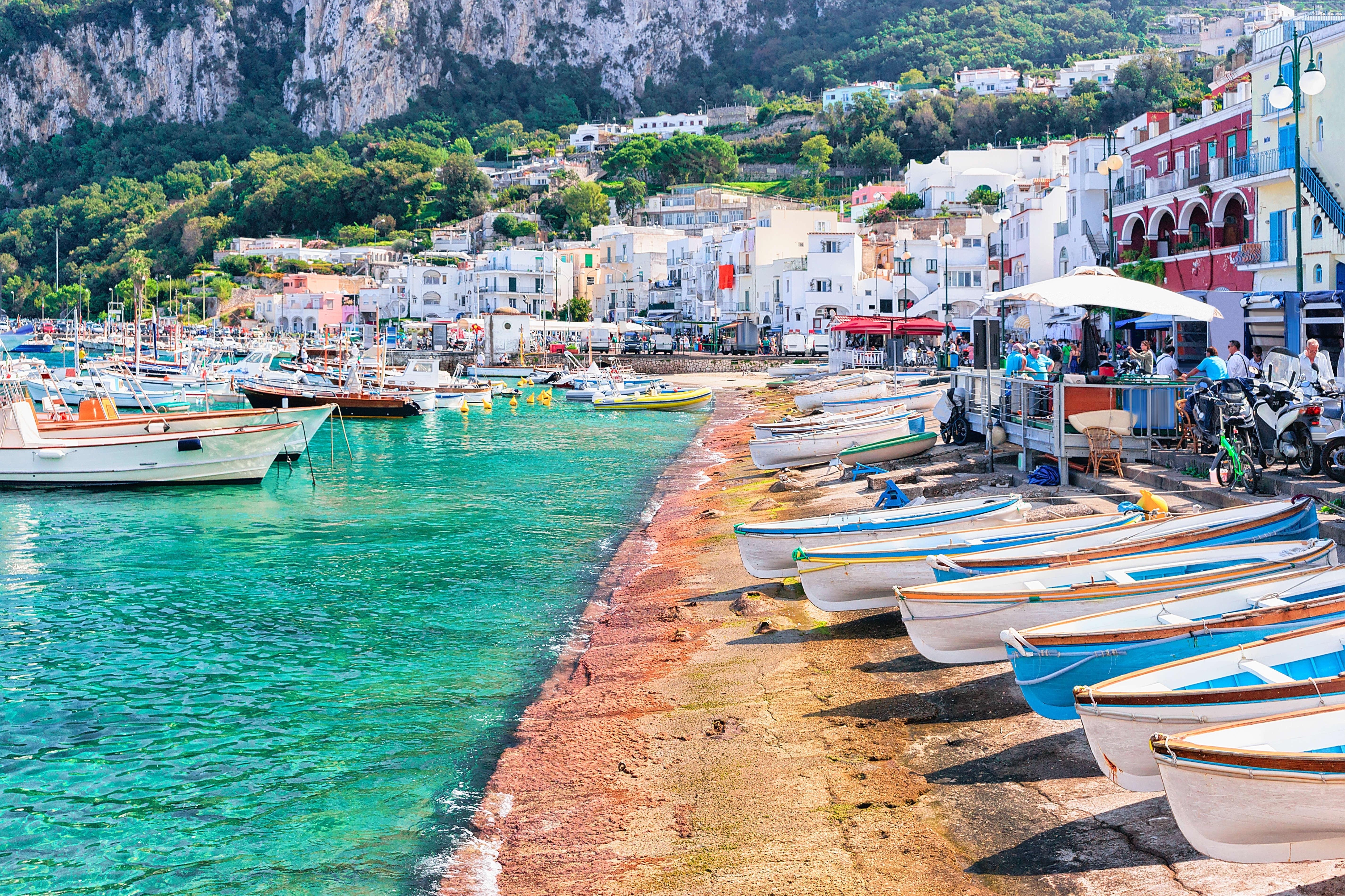 Capri Boat Tour from Sorrento with Snorkeling & Drinks