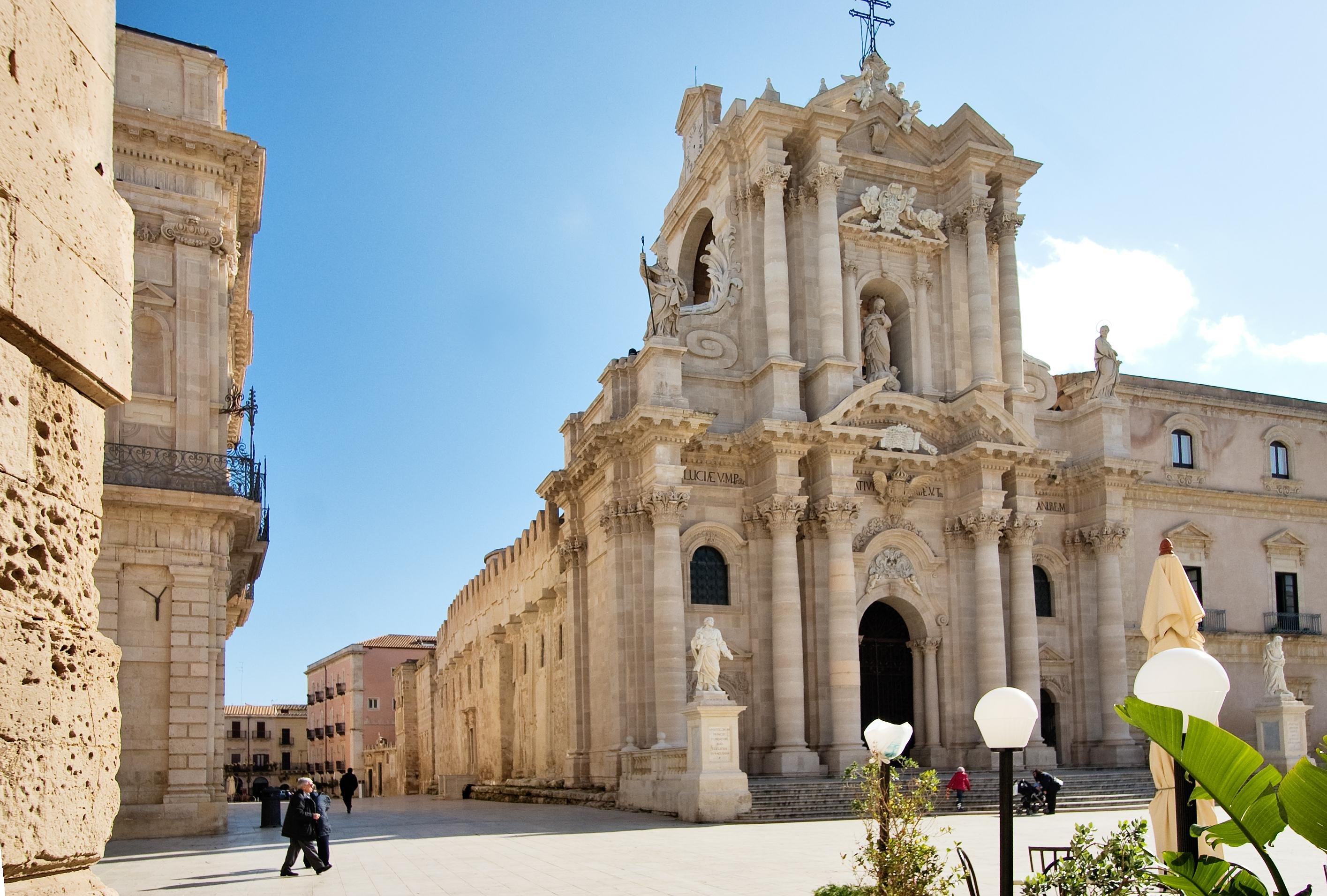 Syracuse: Ortigia Classic Group Walking Tour