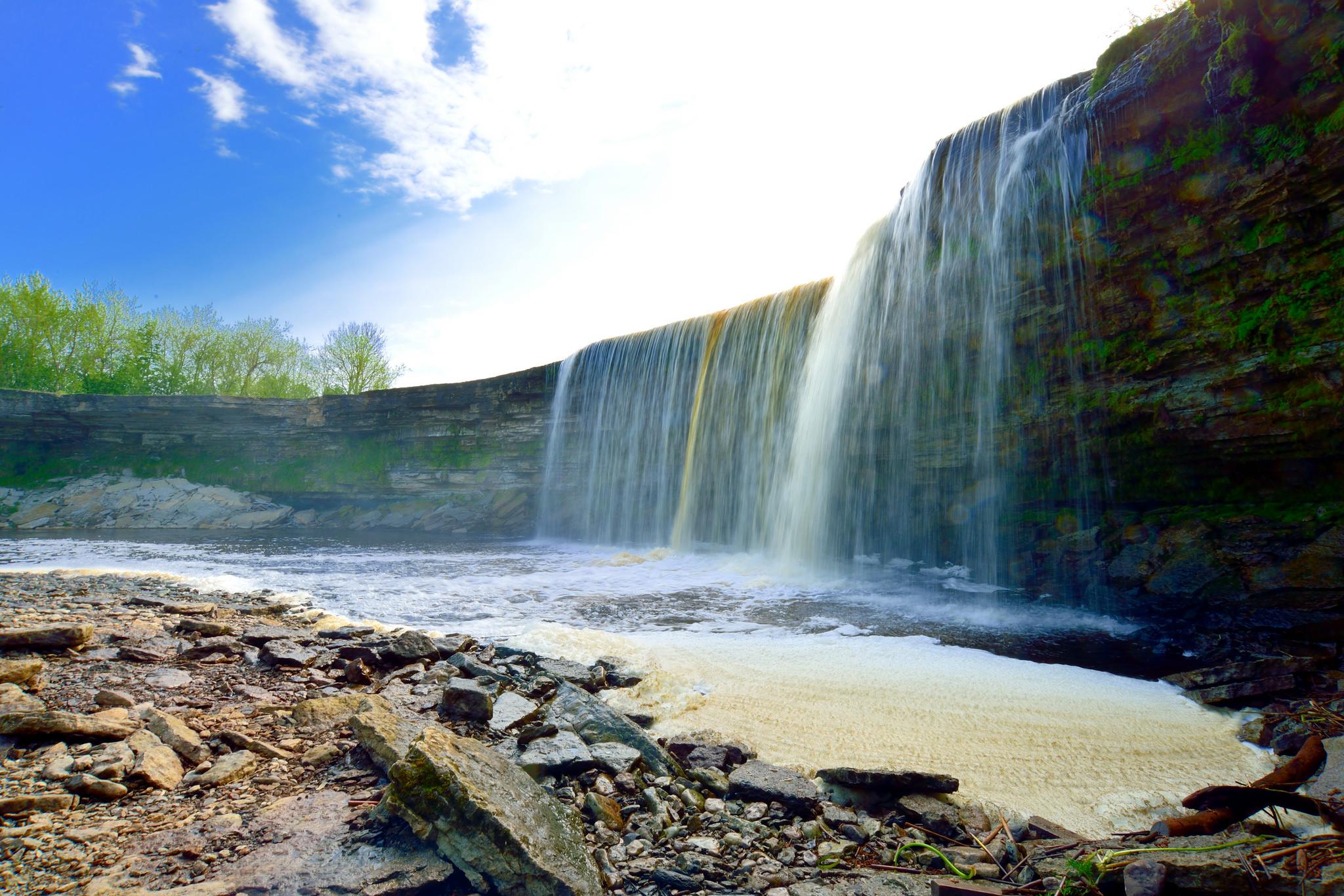From Tallinn: Jägala Waterfall and Bog Walk Tour