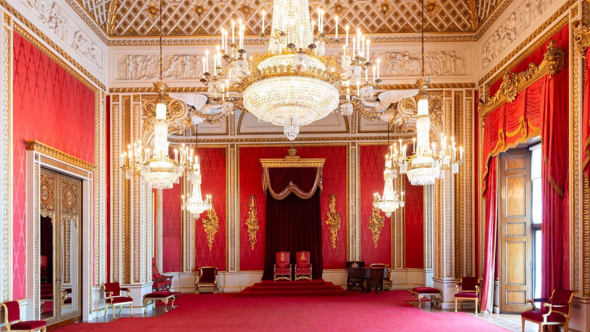 Buckingham Palace State Rooms Entry & Royal London Audio App