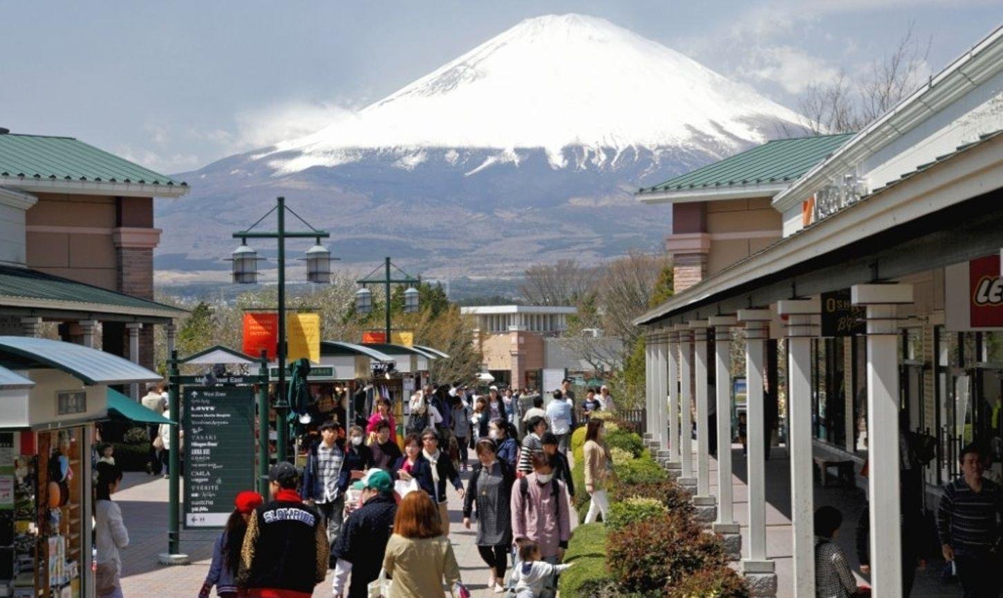 Mt. Fuji, Gotemba & Hakone Day Tour from Tokyo