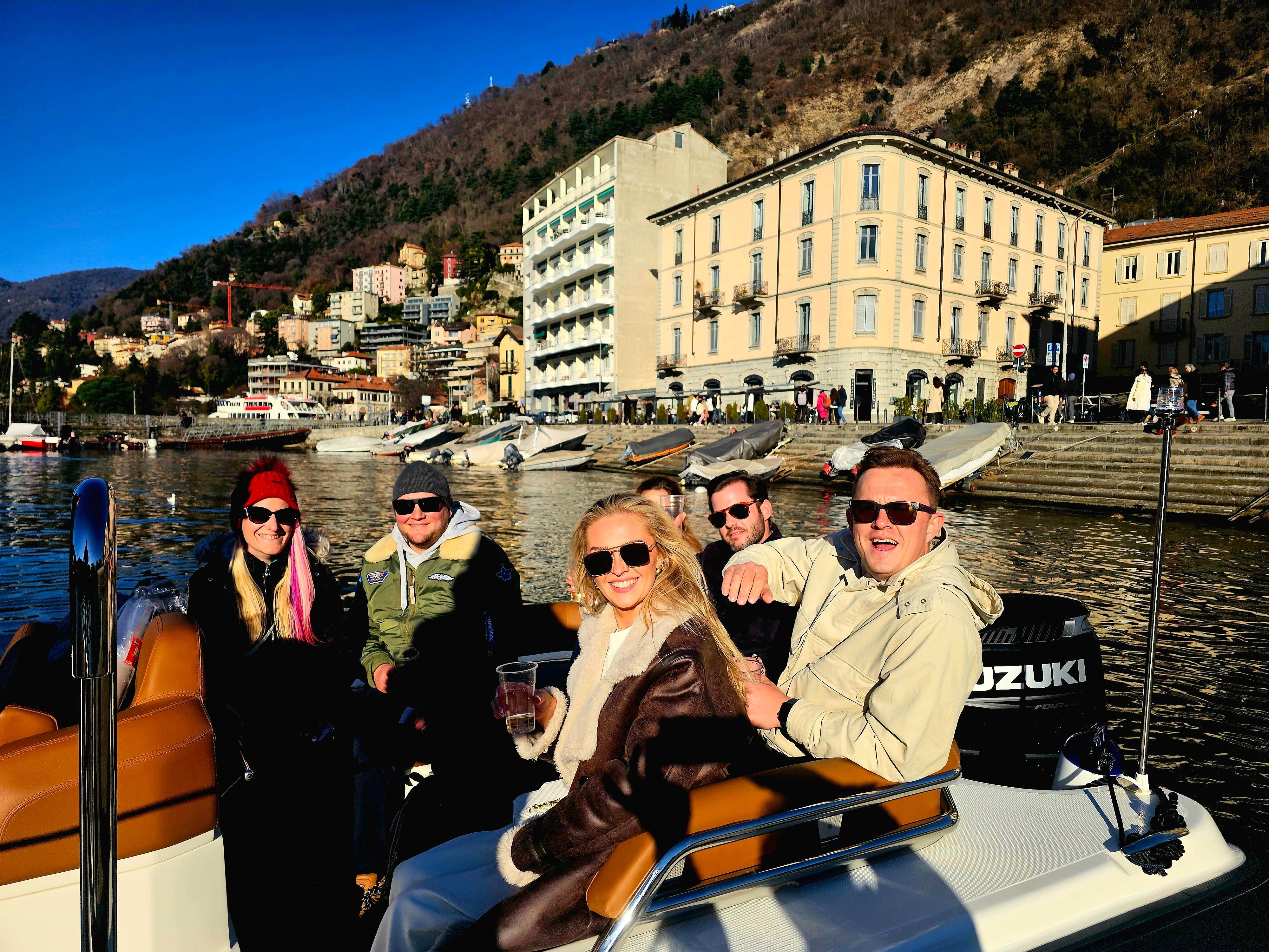 Lake Como boat tour - villa coastline from the water — image 11