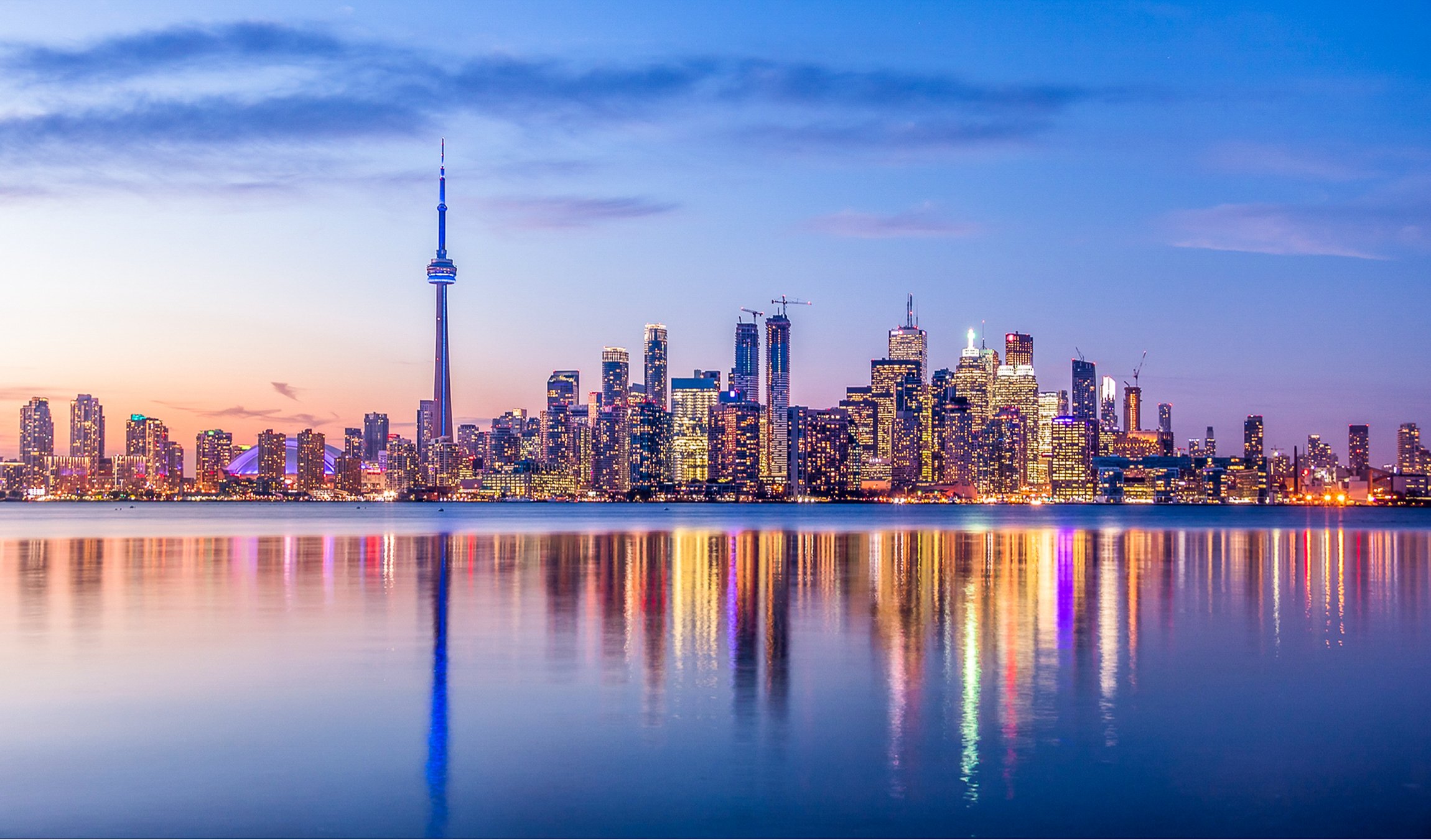 Toronto CN Tower night tour — skyline and downtown views — image 6