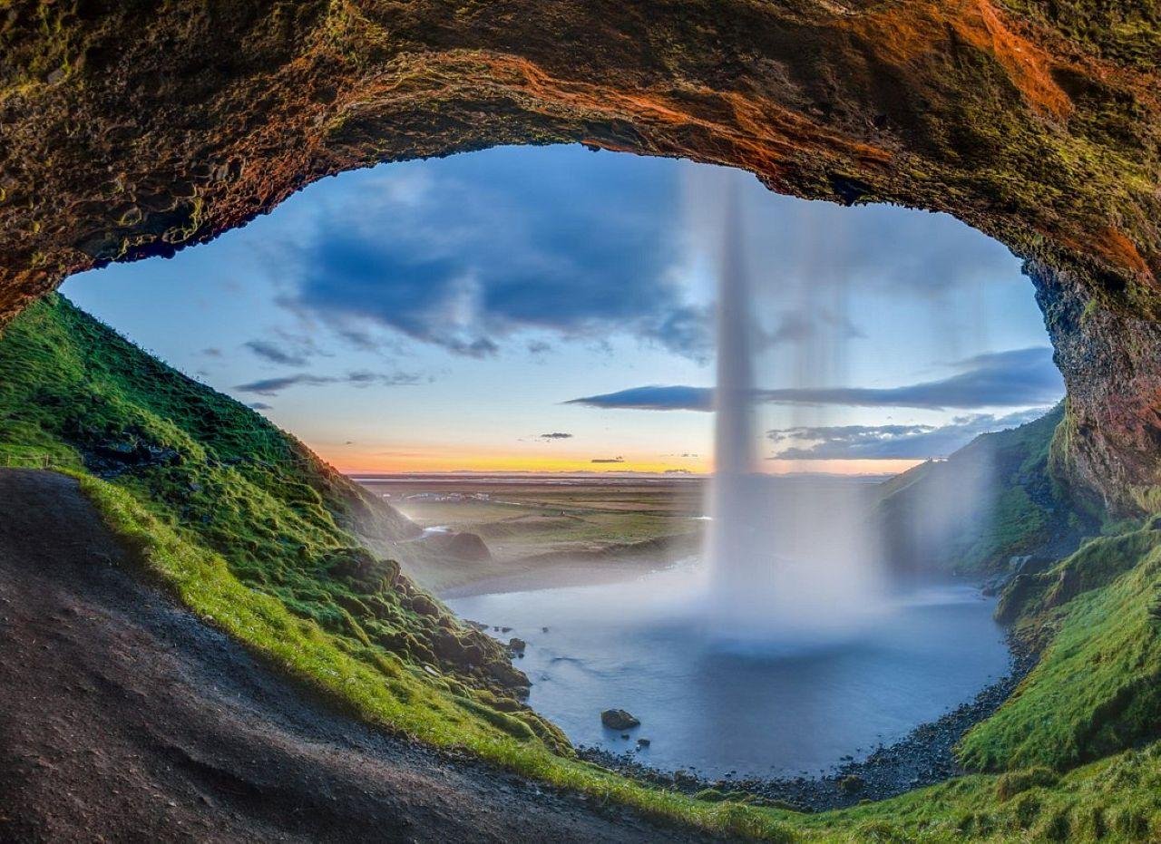 Private Iceland Golden Circle & South Coast Explorer
