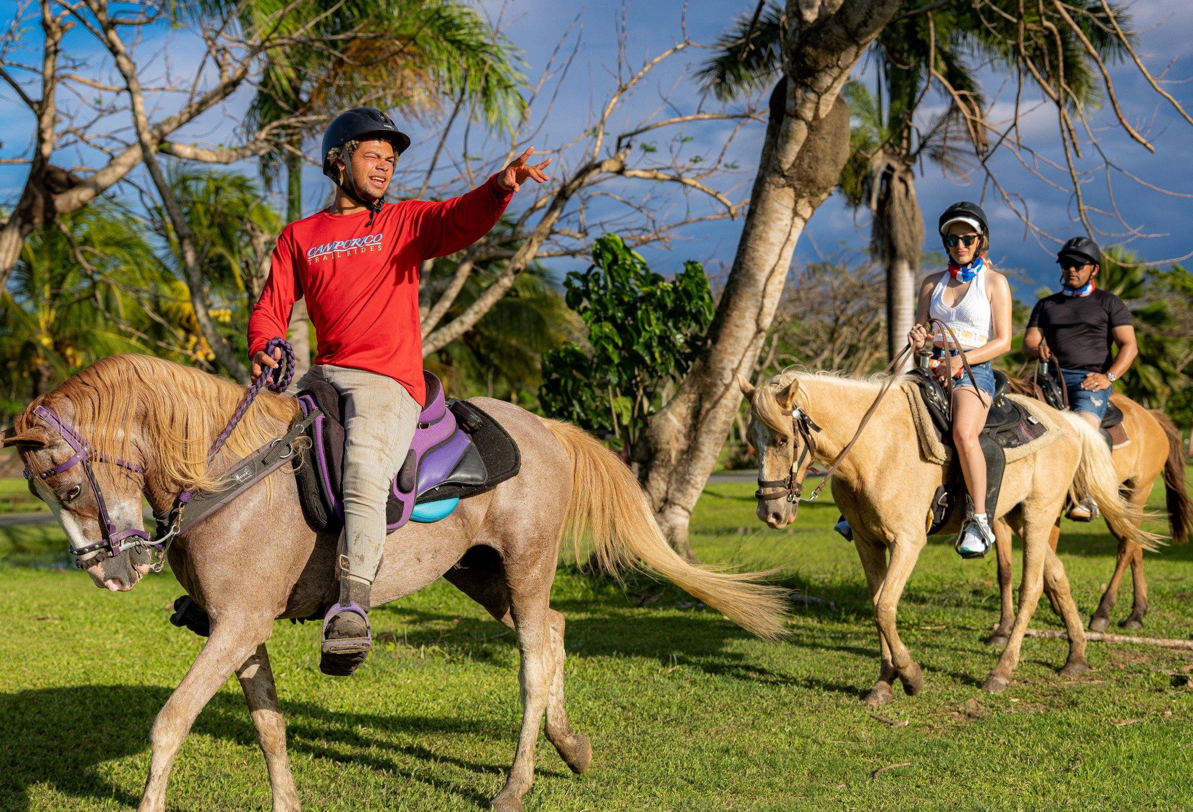 Hacienda Campo Rico: Private Ranch Horseback Adventure