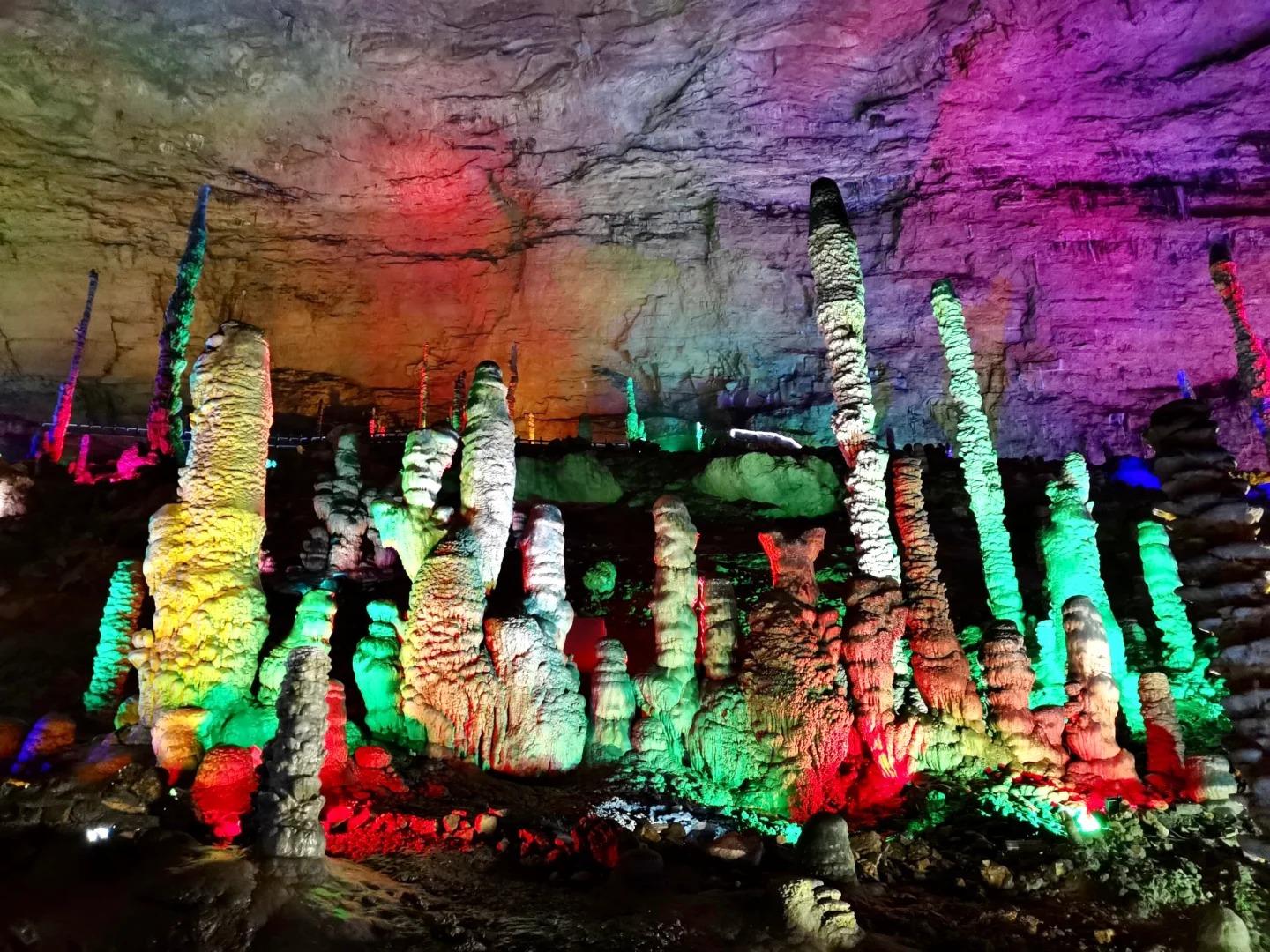 Zhangjiajie 3-Day Private Tour: Avatar Peaks, Glass Bridge & Tianmen Mountain