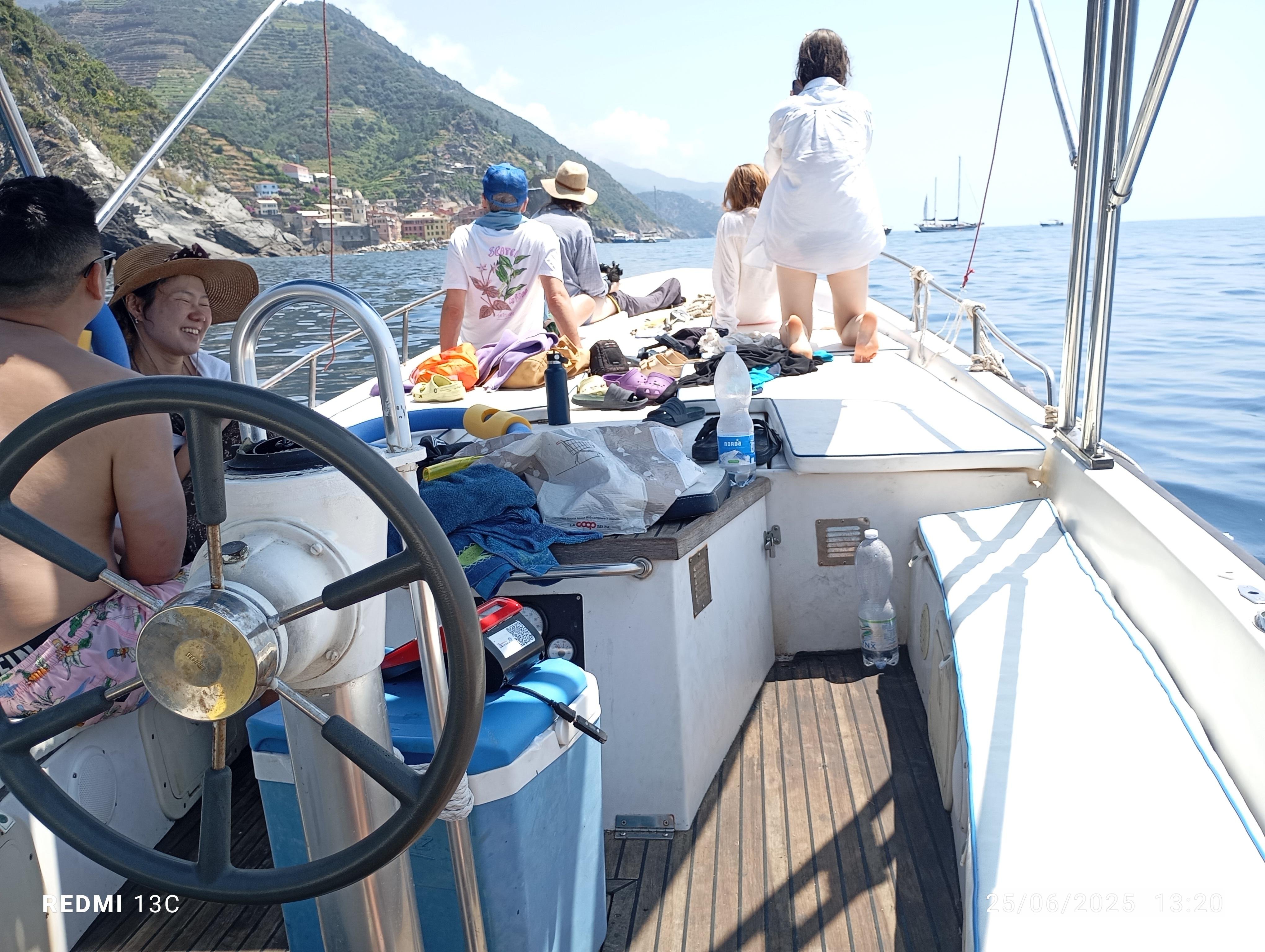 Cinque Terre Coastal Cruise with Swimming & Aperitivo