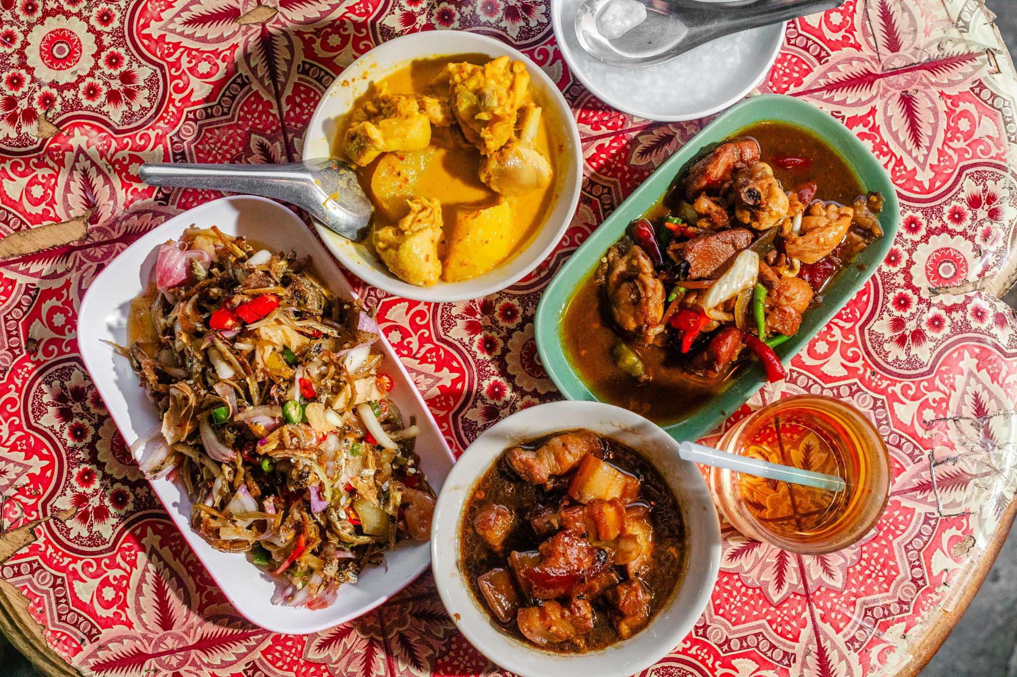 Baba Tastes Evening Food Tour