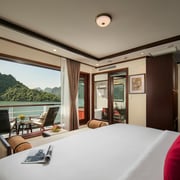 Hanoi: 2-Day Lan Ha & Halong Bay 5-Star Cruise with Balcony