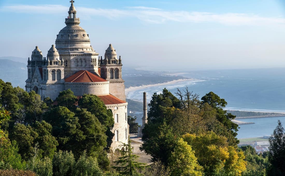 Excursão pelo Norte de Portugal com passagem por Viana, Braga e Guimarães