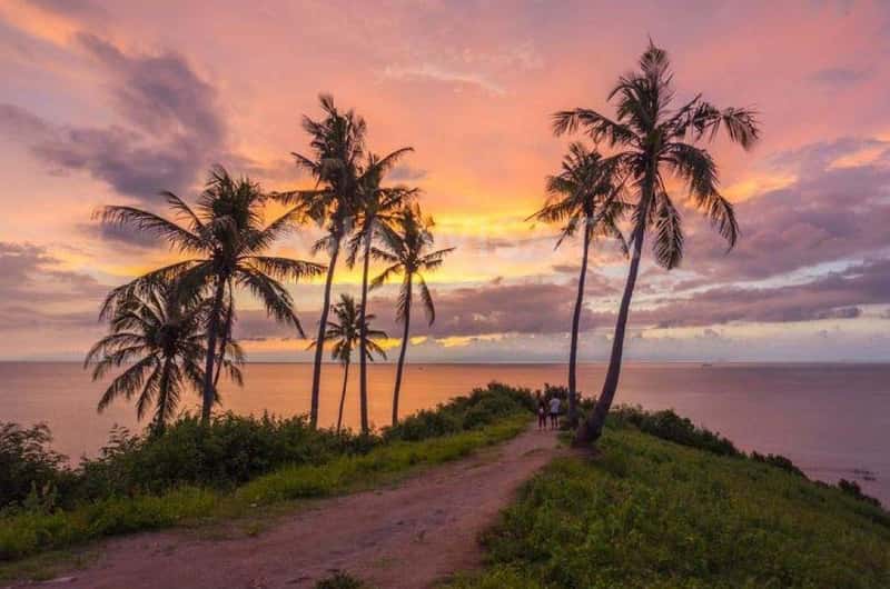 https://cdn.getyourguide.com/image/format%3Dauto%2Cfit%3Dcrop%2Cgravity%3Dcenter%2Cquality%3D60%2Cwidth%3D400%2Cheight%3D265%2Cdpr%3D2/tour_img/6d66f34e4ec8efe4dc6b51cf8576a751af97d51c23791fa1f10110172301b96b.jpg
