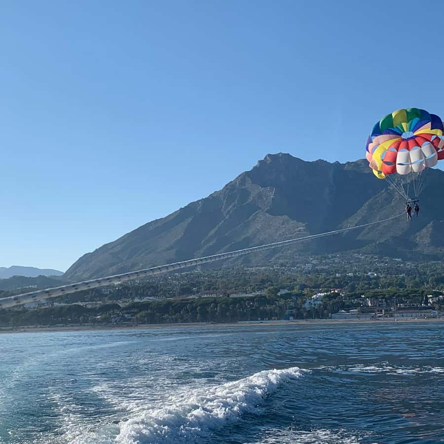 Marbella from the Heights: Parasailing