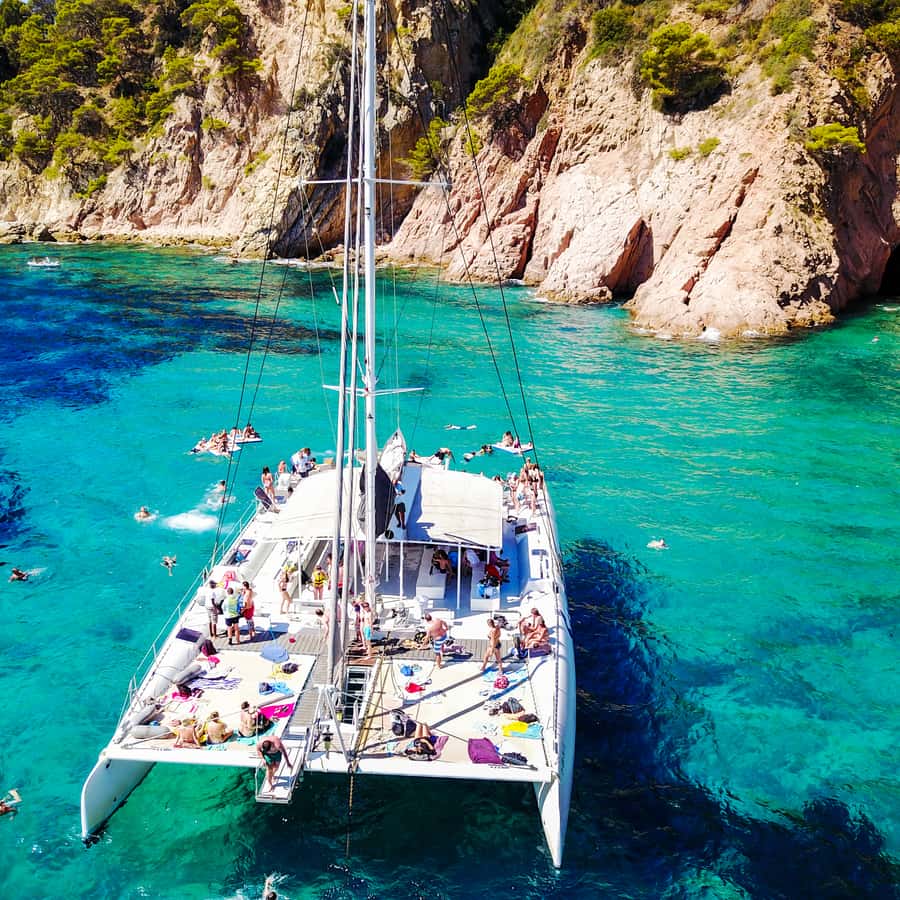 Alquiler catamaran en Lloret de Mar