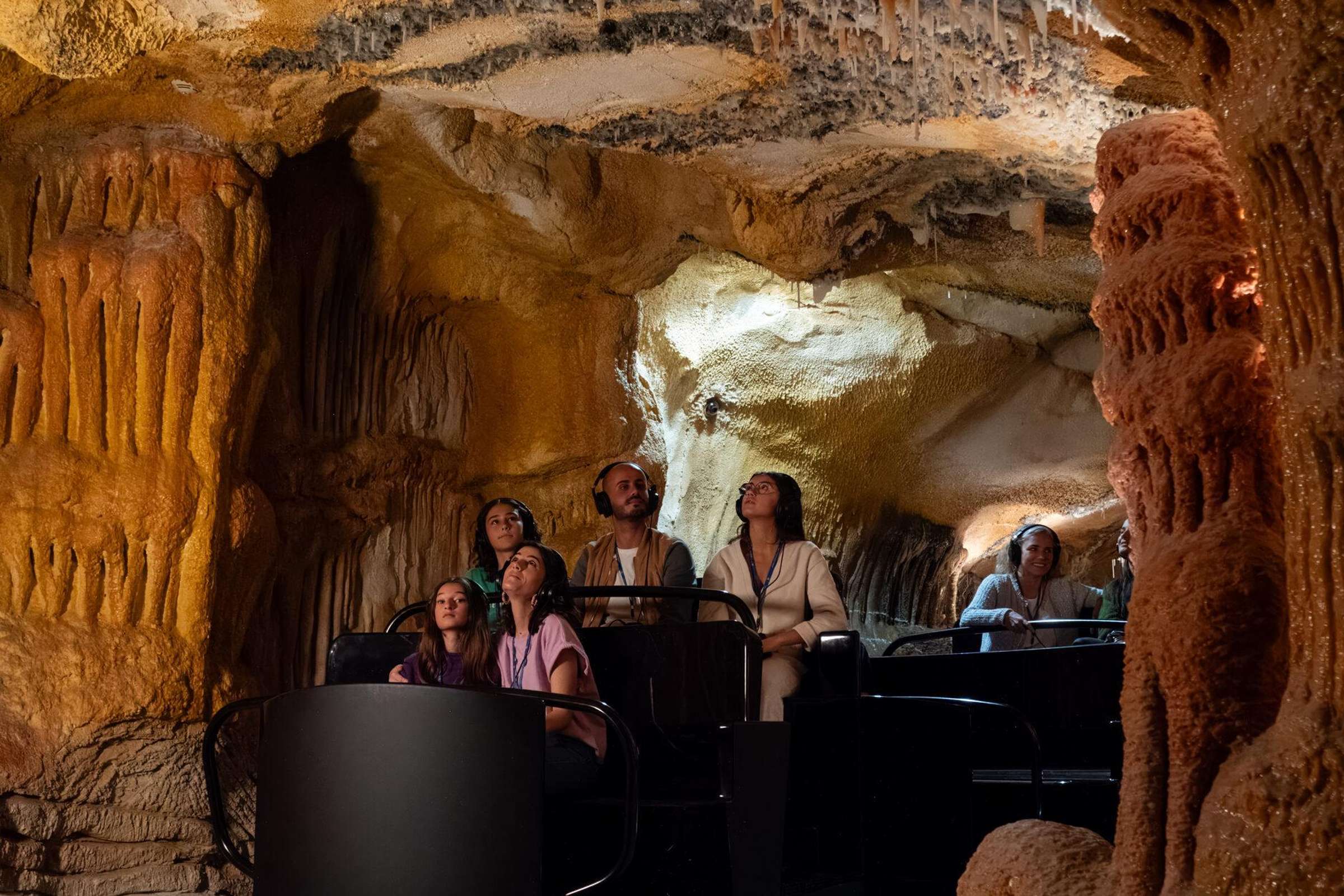 Visite de Cassis, tour en bateau dans les Calanques et visite de la grotte Cosquer