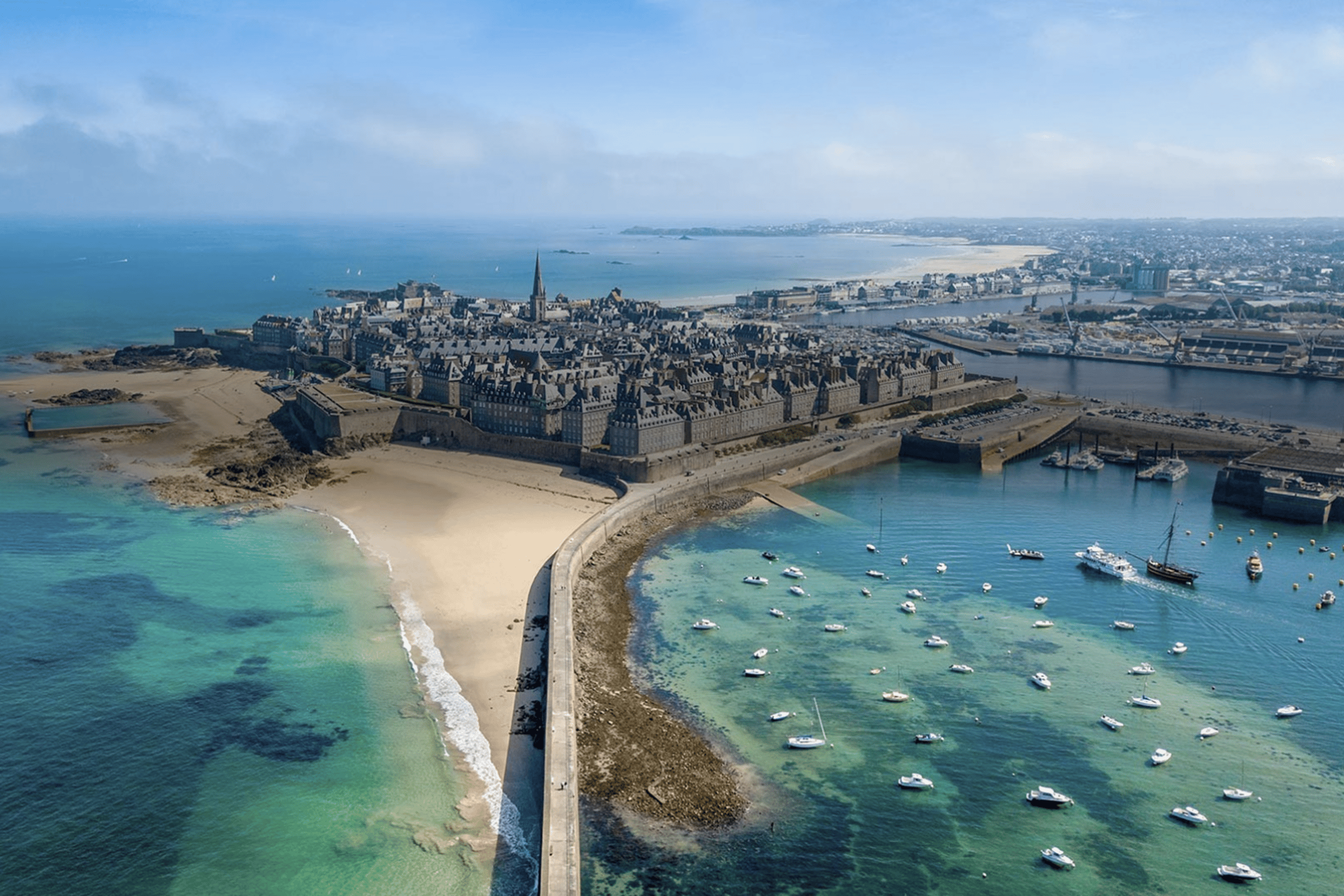Saint-Malo: visite privative de la célèbre ville corsaire