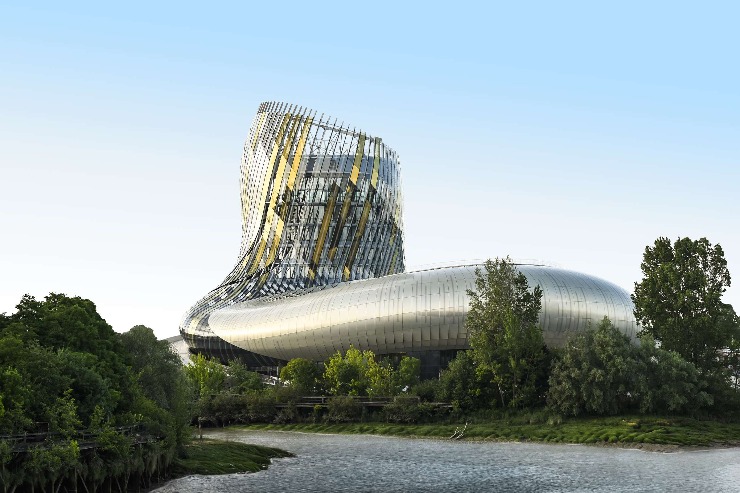 Bordeaux : billet d'entrée à la Cité du Vin et dégustation de vin