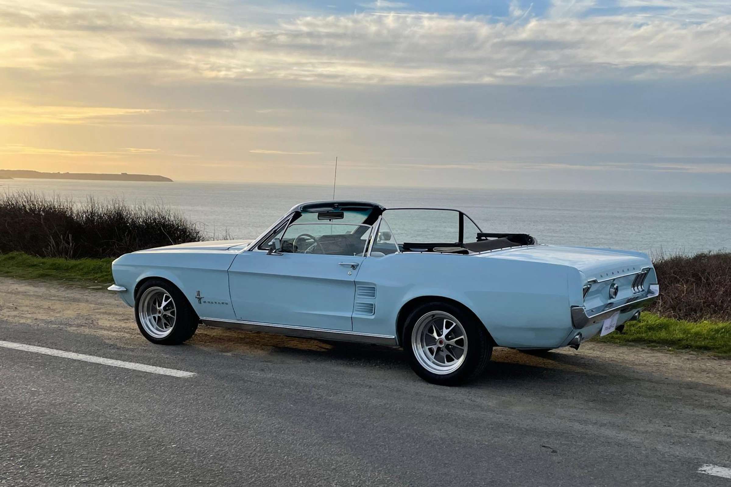 Bretagne, Saint-Malo : balade en Ford Mustang