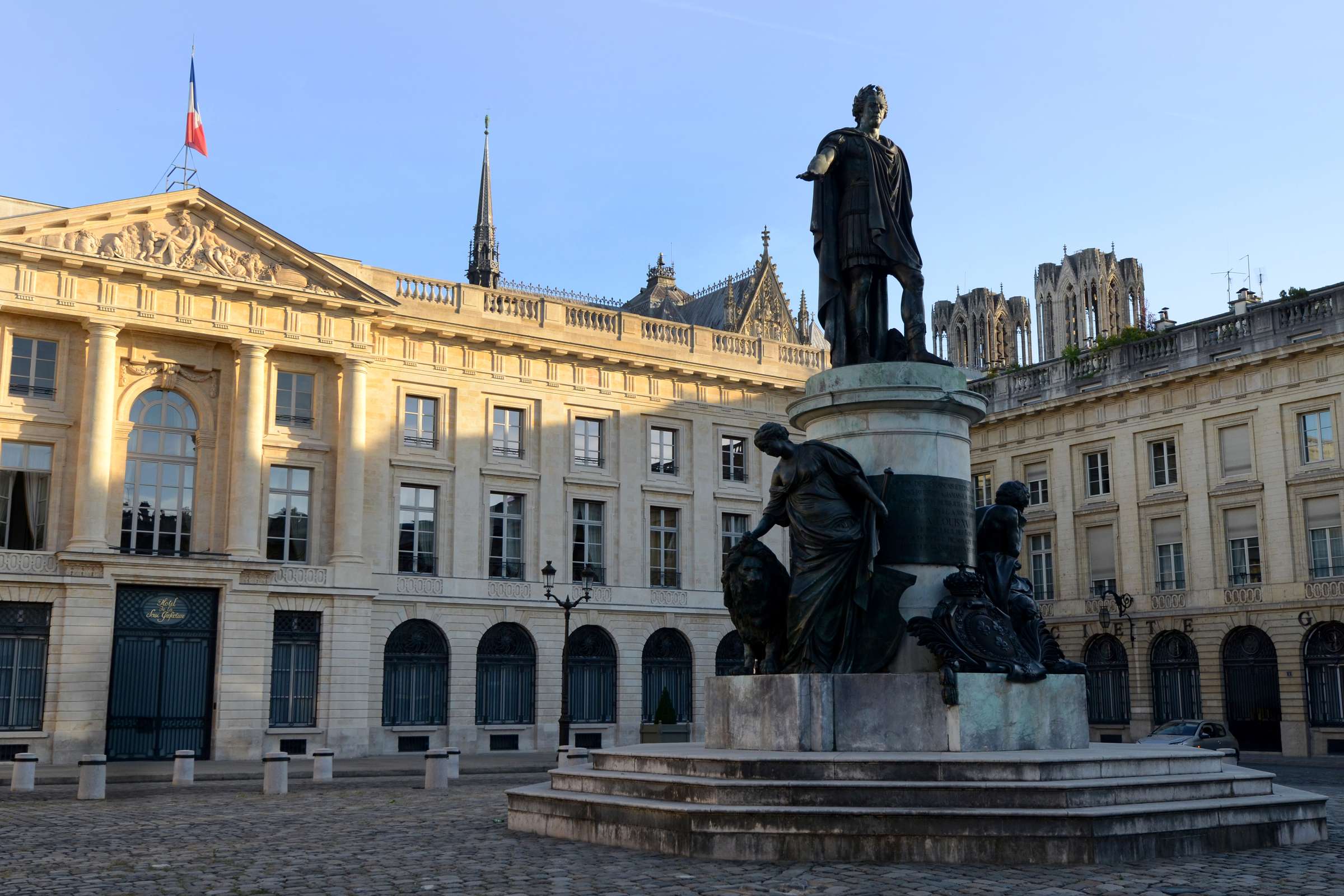 Reims : découverte du centre-ville et dégustation de champagne