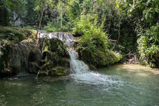 Day Trip Boat to Tad Mok Waterfall + Muang Ngoy